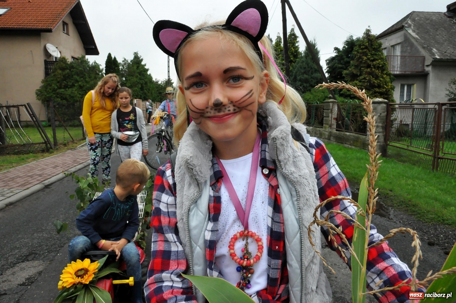 Zdjęcie w galerii na portalu naszraciborz.pl: Dożynki 2019. Gmina Krzyżanowice bawiła się w Rudyszwałdzie [FOTO i WIDEO] wiadomości z regionu