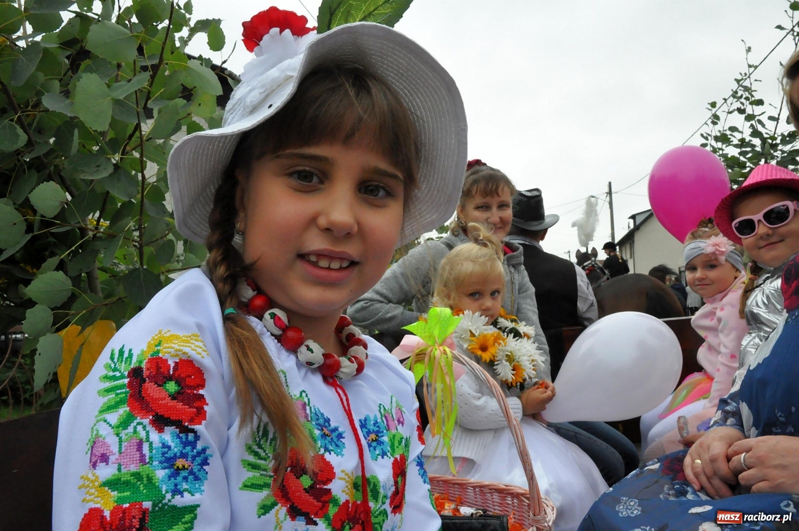 Zdjęcie w galerii na portalu naszraciborz.pl: Dożynki 2019. Gmina Krzyżanowice bawiła się w Rudyszwałdzie [FOTO i WIDEO] wiadomości z regionu