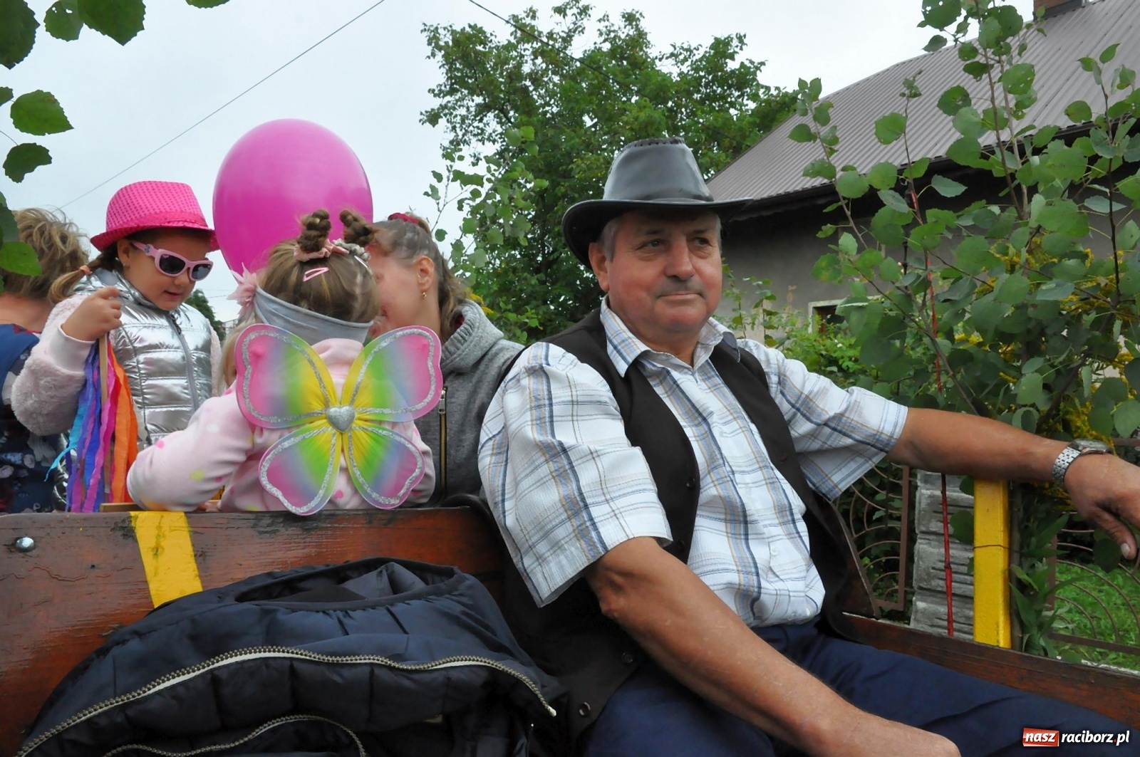 Zdjęcie w galerii na portalu naszraciborz.pl: Dożynki 2019. Gmina Krzyżanowice bawiła się w Rudyszwałdzie [FOTO i WIDEO] wiadomości z regionu