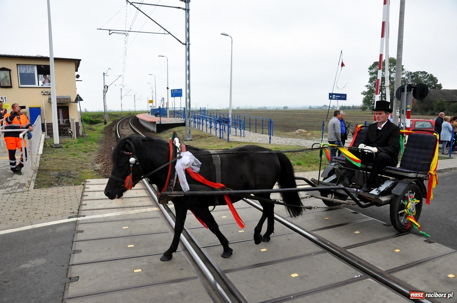 Zdjęcie w galerii na portalu naszraciborz.pl: Dożynki 2019. Gmina Krzyżanowice bawiła się w Rudyszwałdzie [FOTO i WIDEO] wiadomości z regionu