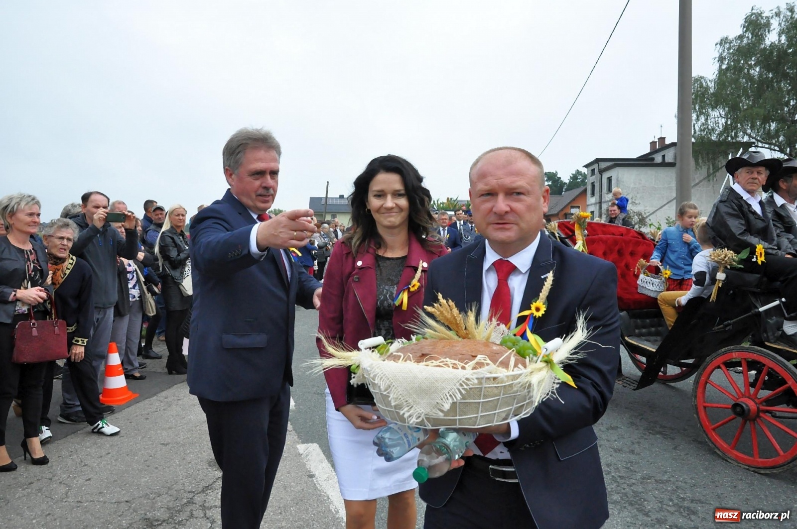Zdjęcie w galerii na portalu naszraciborz.pl: Dożynki 2019. Gmina Krzyżanowice bawiła się w Rudyszwałdzie [FOTO i WIDEO] wiadomości z regionu