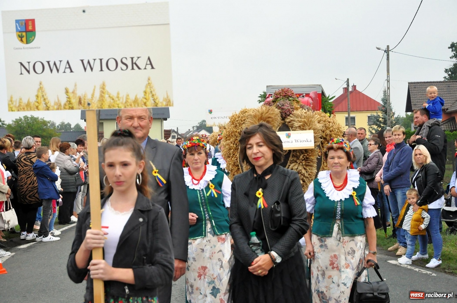 Zdjęcie w galerii na portalu naszraciborz.pl: Dożynki 2019. Gmina Krzyżanowice bawiła się w Rudyszwałdzie [FOTO i WIDEO] wiadomości z regionu
