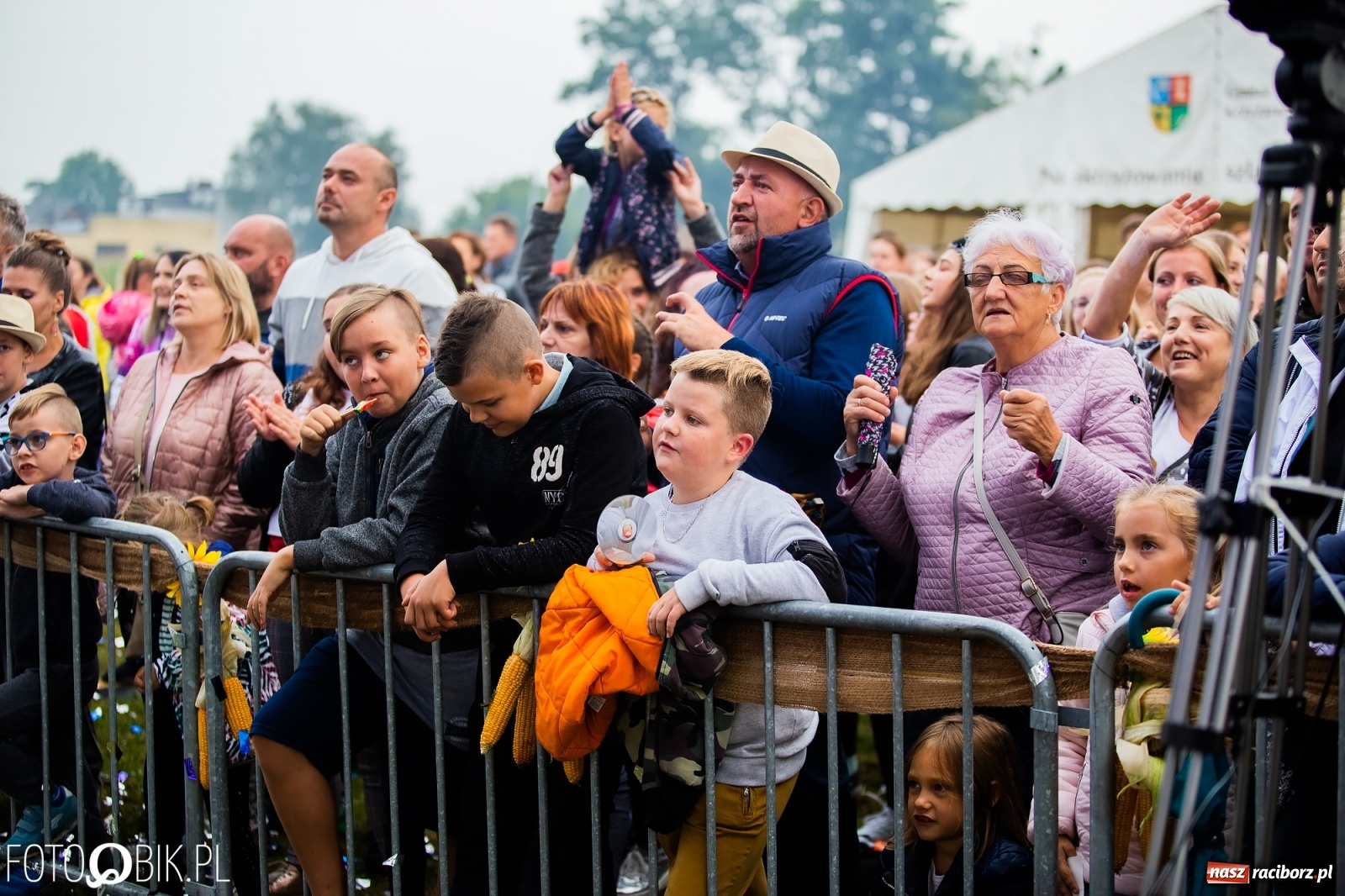 Zdjęcie w galerii na portalu naszraciborz.pl: After Party gwiazdą dożynek Gminy Krzyżanowice [FOTO i WIDEO] wiadomości z regionu