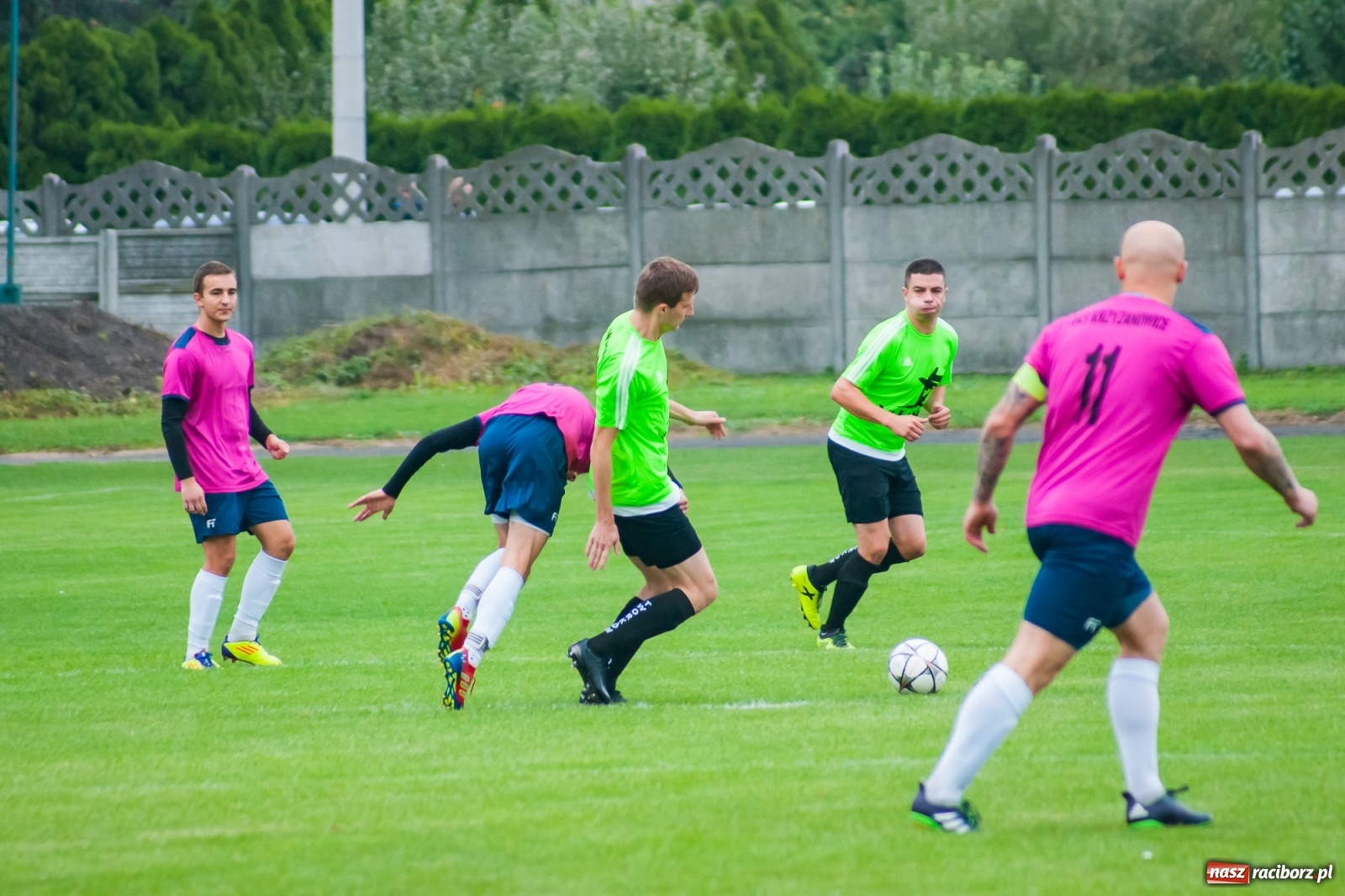 Zdjęcie w galerii na portalu naszraciborz.pl: Derby gminy. Łatwe zwycięstwo Krzyżanowic [FOTO] wiadomości z regionu
