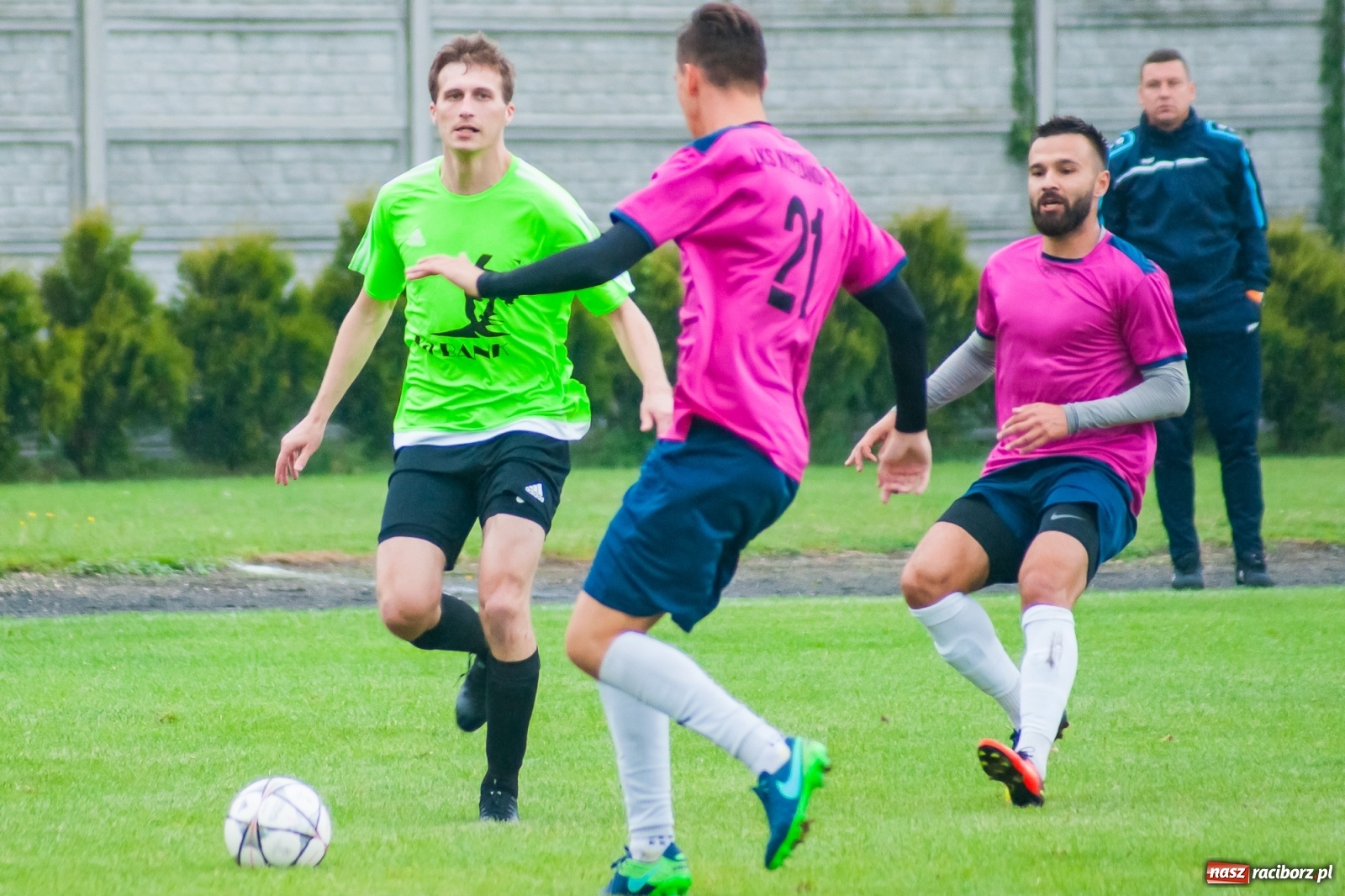 Zdjęcie w galerii na portalu naszraciborz.pl: Derby gminy. Łatwe zwycięstwo Krzyżanowic [FOTO] wiadomości z regionu