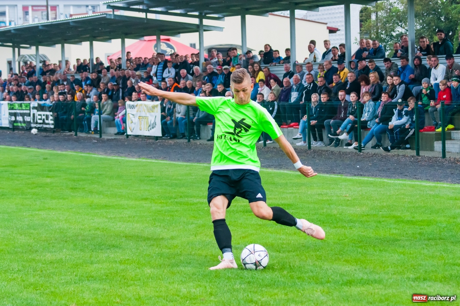Zdjęcie w galerii na portalu naszraciborz.pl: Derby gminy. Łatwe zwycięstwo Krzyżanowic [FOTO] wiadomości z regionu