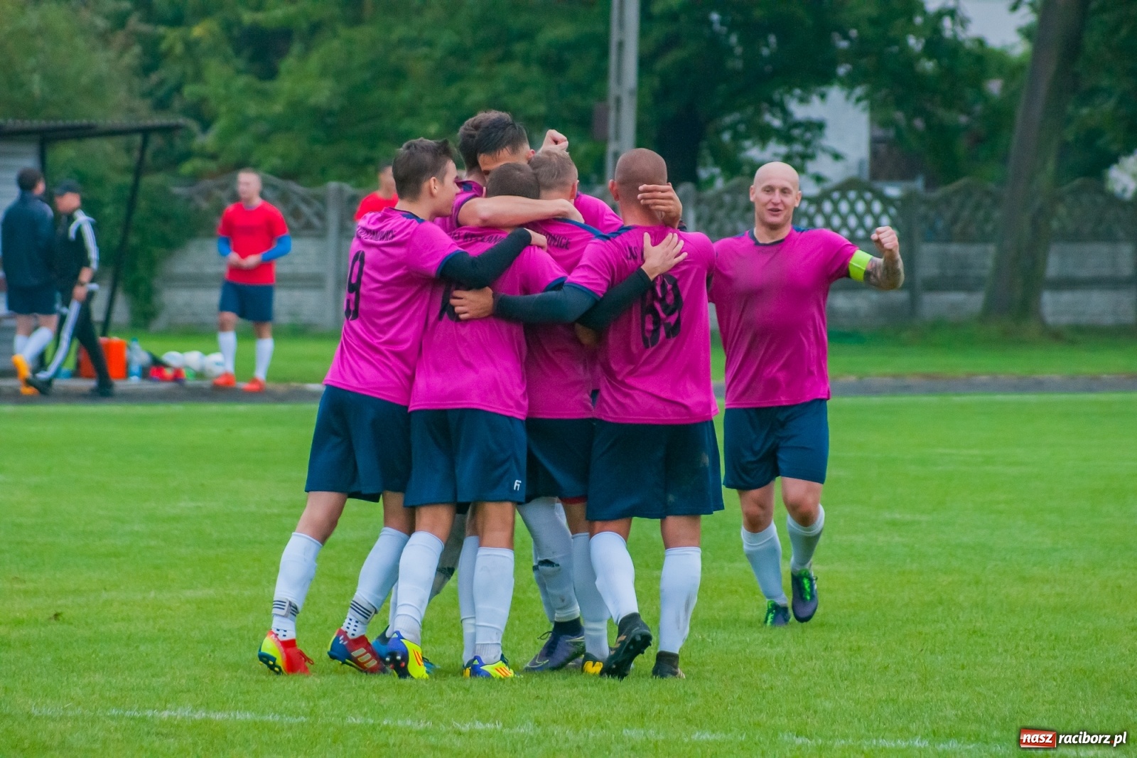 Zdjęcie w galerii na portalu naszraciborz.pl: Derby gminy. Łatwe zwycięstwo Krzyżanowic [FOTO] wiadomości z regionu