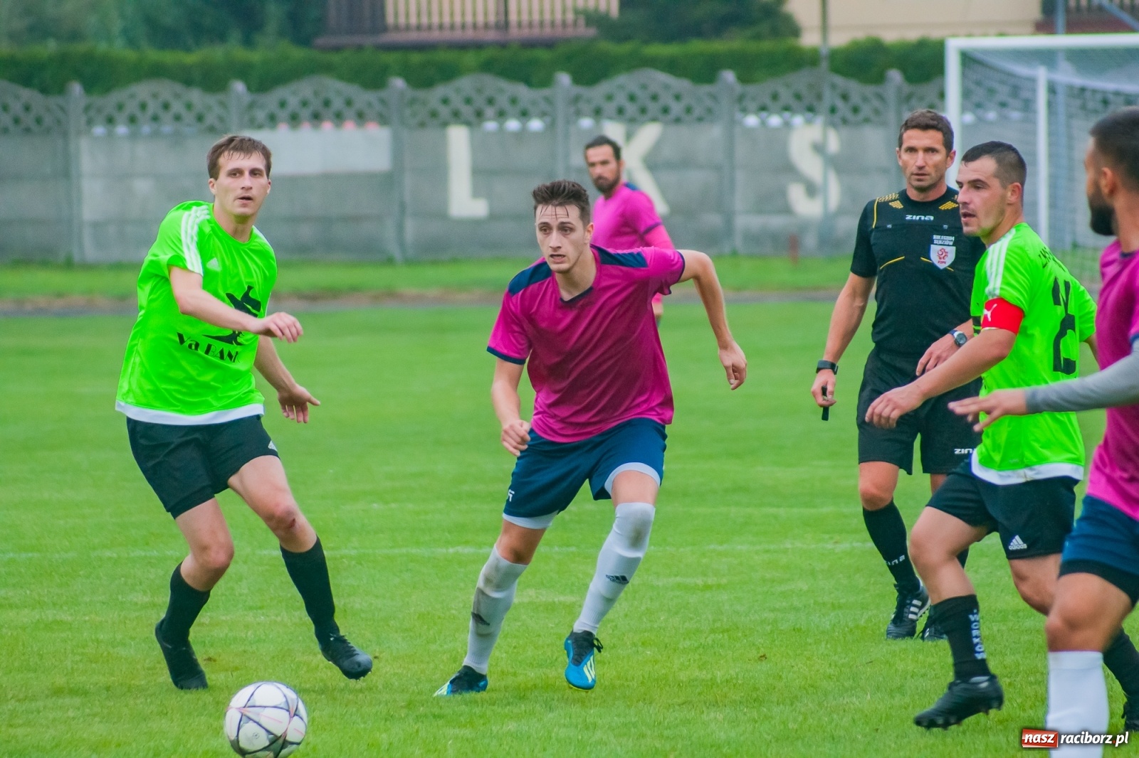 Zdjęcie w galerii na portalu naszraciborz.pl: Derby gminy. Łatwe zwycięstwo Krzyżanowic [FOTO] wiadomości z regionu