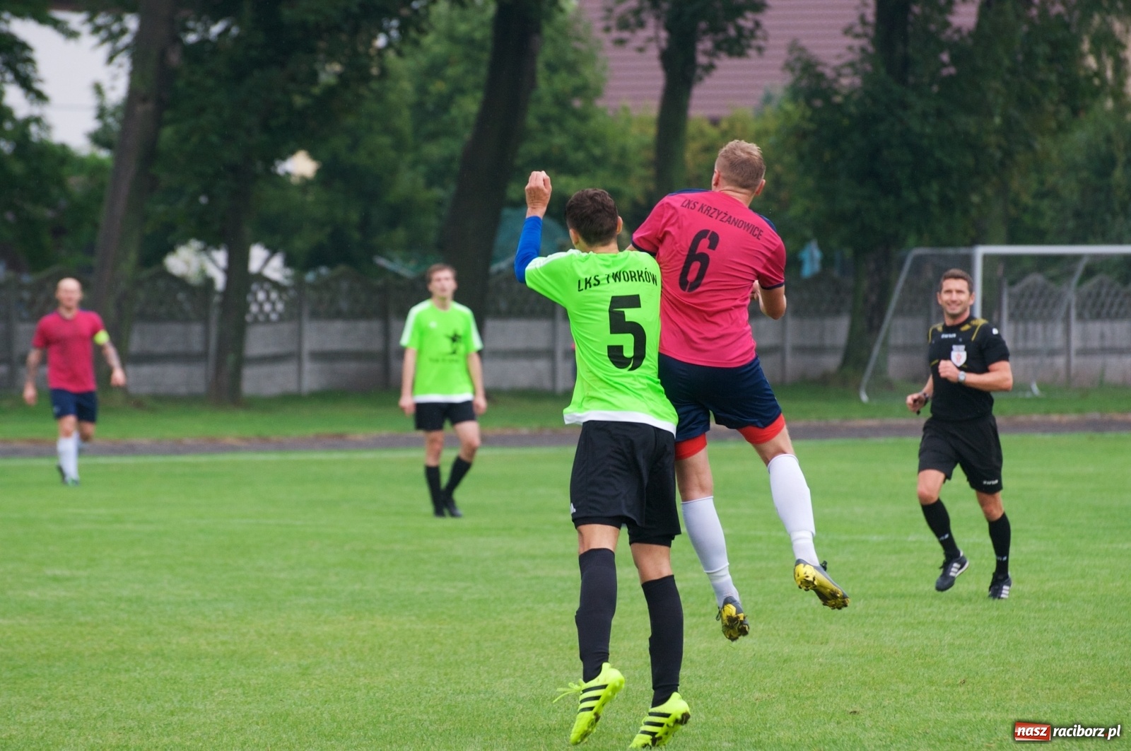 Zdjęcie w galerii na portalu naszraciborz.pl: Derby gminy. Łatwe zwycięstwo Krzyżanowic [FOTO] wiadomości z regionu