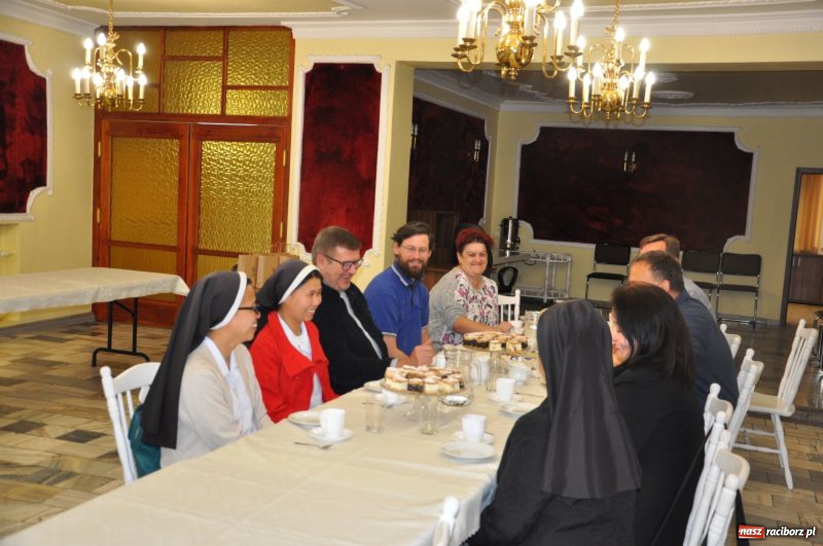 Zdjęcie w galerii na portalu naszraciborz.pl: Goście z Norwegii w kuźniańskim magistracie wiadomości z regionu