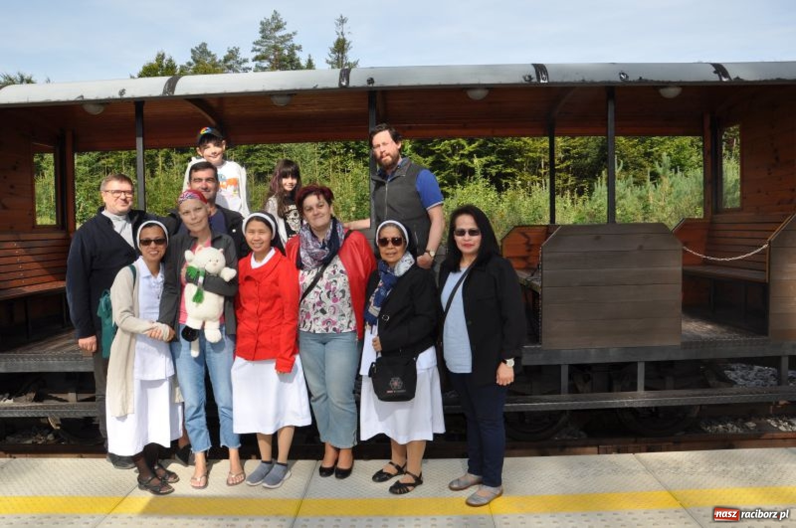 Zdjęcie w galerii na portalu naszraciborz.pl: Goście z Norwegii w kuźniańskim magistracie wiadomości z regionu