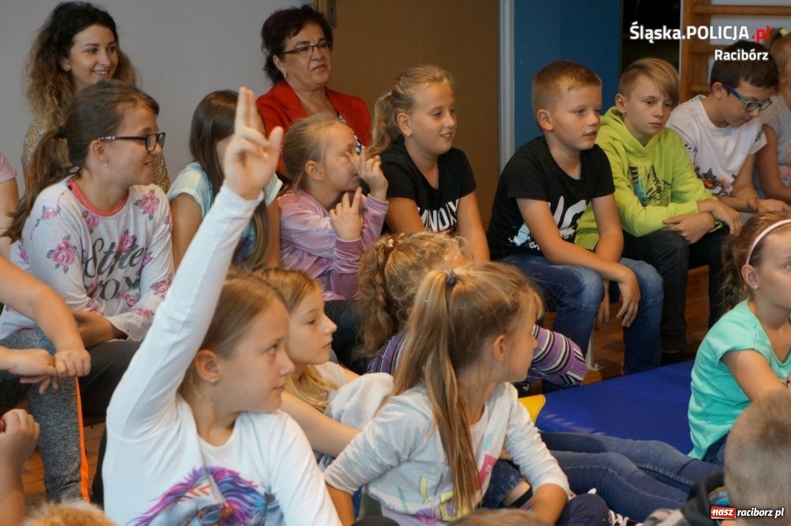 Zdjęcie w galerii na portalu naszraciborz.pl: Raciborscy policjanci o bezpieczeństwie w drodze do szkoły wiadomości z regionu
