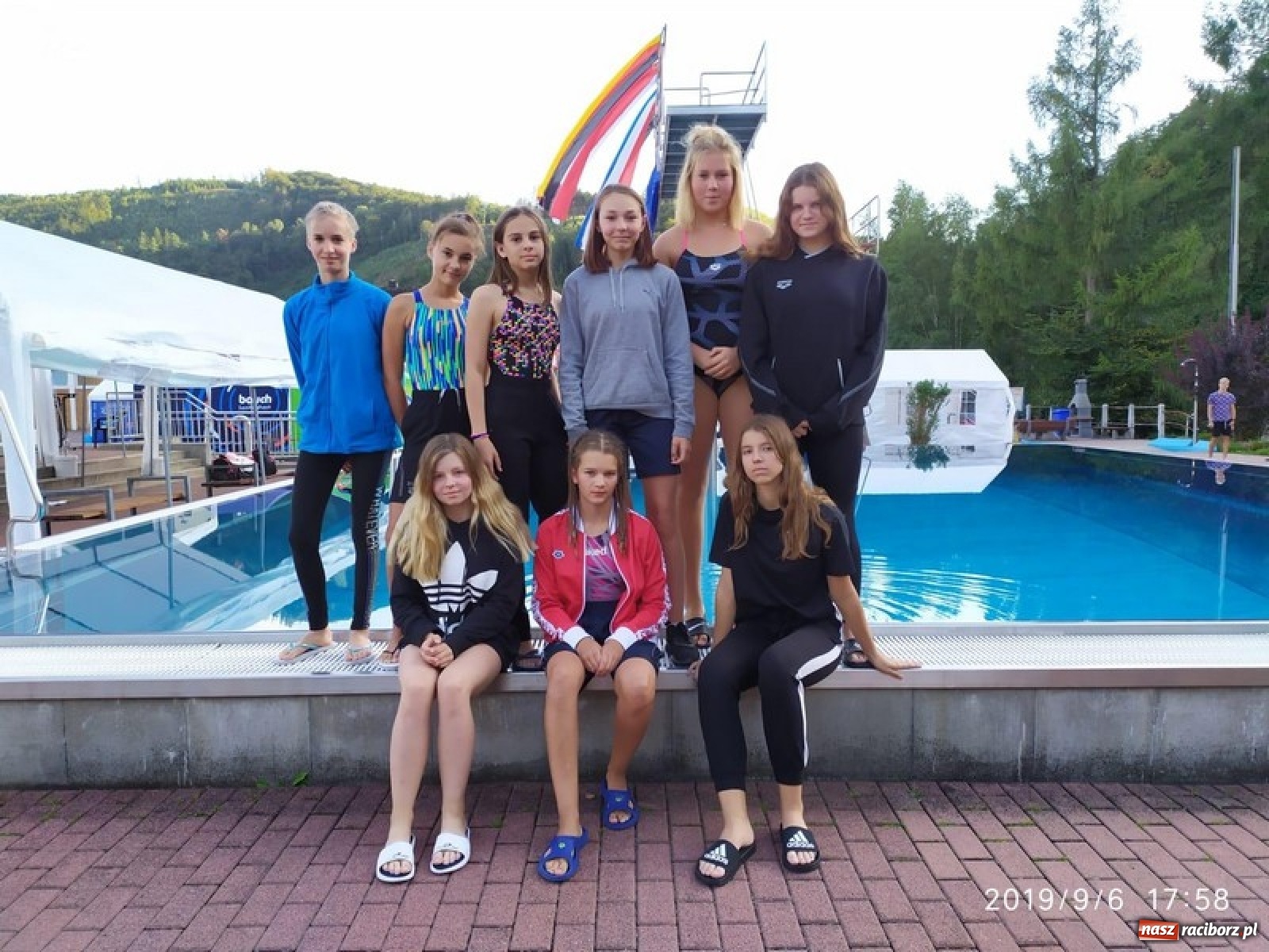 Zdjęcie w galerii na portalu naszraciborz.pl: Zawodnicy Victorii na podium mityngu pływackiego w Werdohl [FOTO] wiadomości z regionu