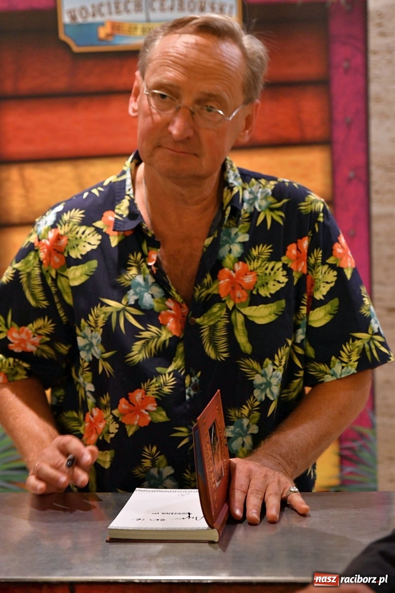 Zdjęcie w galerii na portalu naszraciborz.pl: Prawo dżungli. Wojciech Cejrowski w Raciborzu [FOTO] wiadomości z regionu