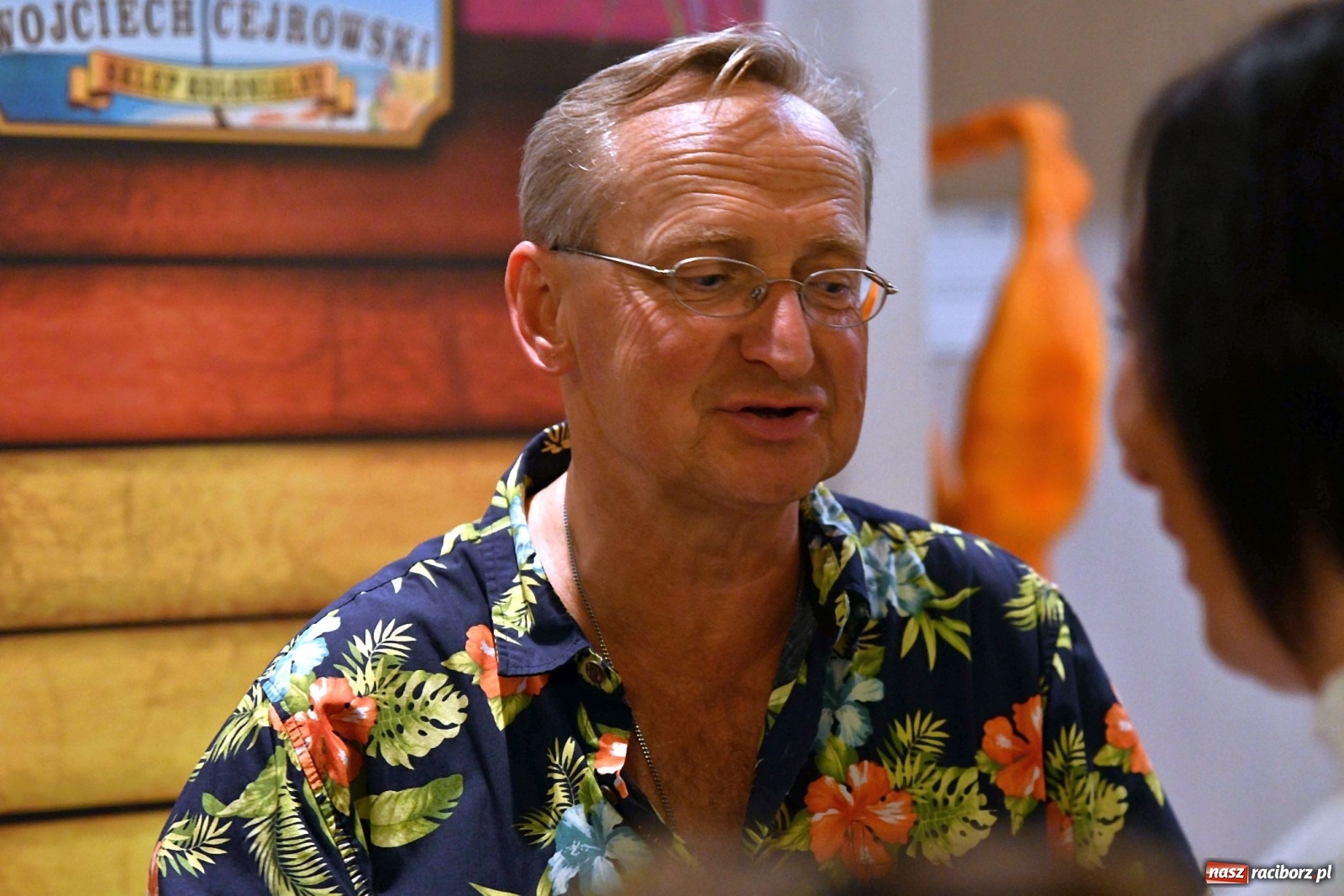 Zdjęcie w galerii na portalu naszraciborz.pl: Prawo dżungli. Wojciech Cejrowski w Raciborzu [FOTO] wiadomości z regionu