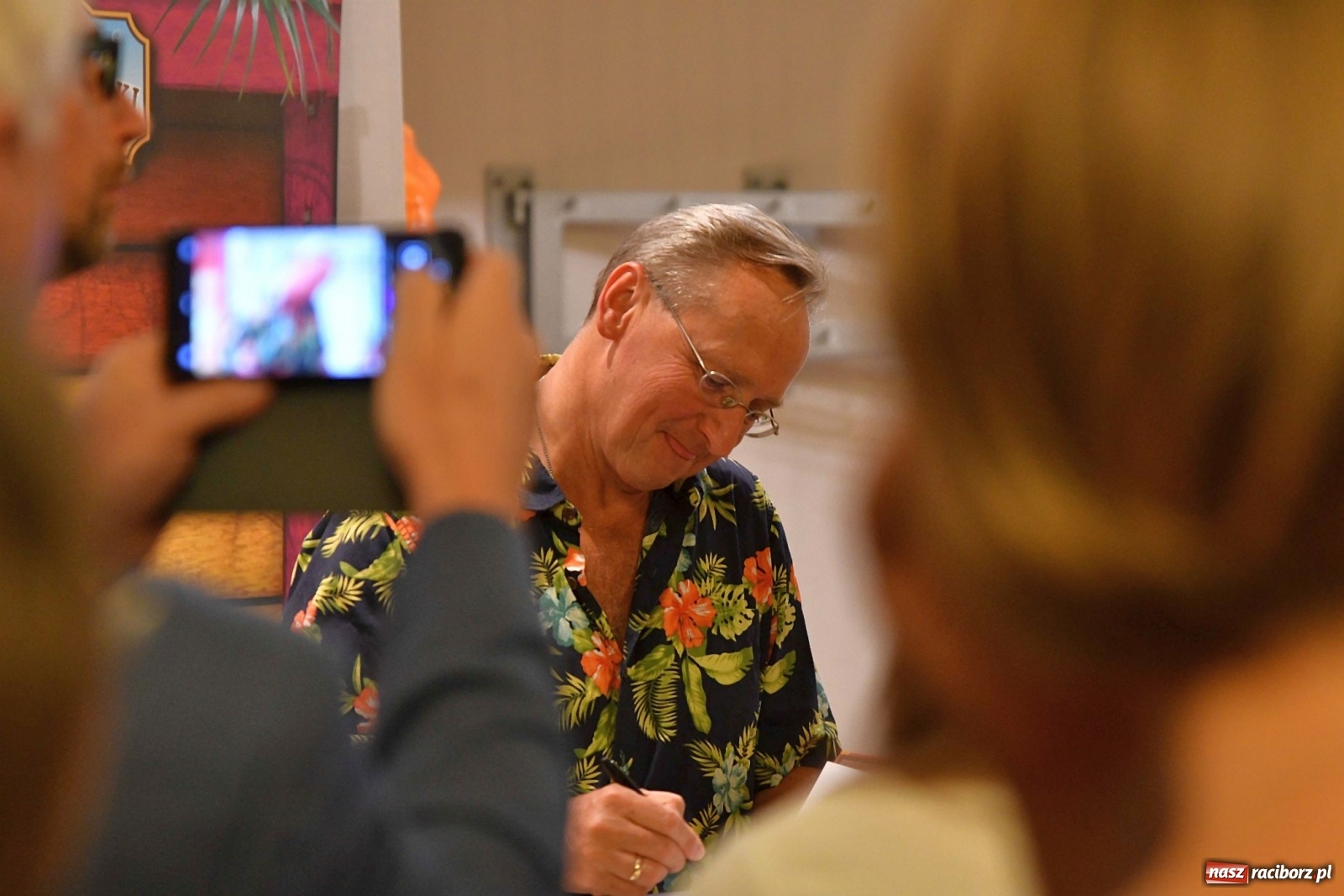 Zdjęcie w galerii na portalu naszraciborz.pl: Prawo dżungli. Wojciech Cejrowski w Raciborzu [FOTO] wiadomości z regionu