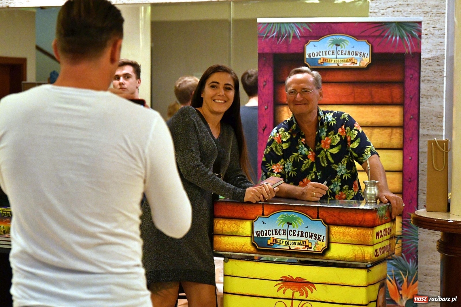 Zdjęcie w galerii na portalu naszraciborz.pl: Prawo dżungli. Wojciech Cejrowski w Raciborzu [FOTO] wiadomości z regionu