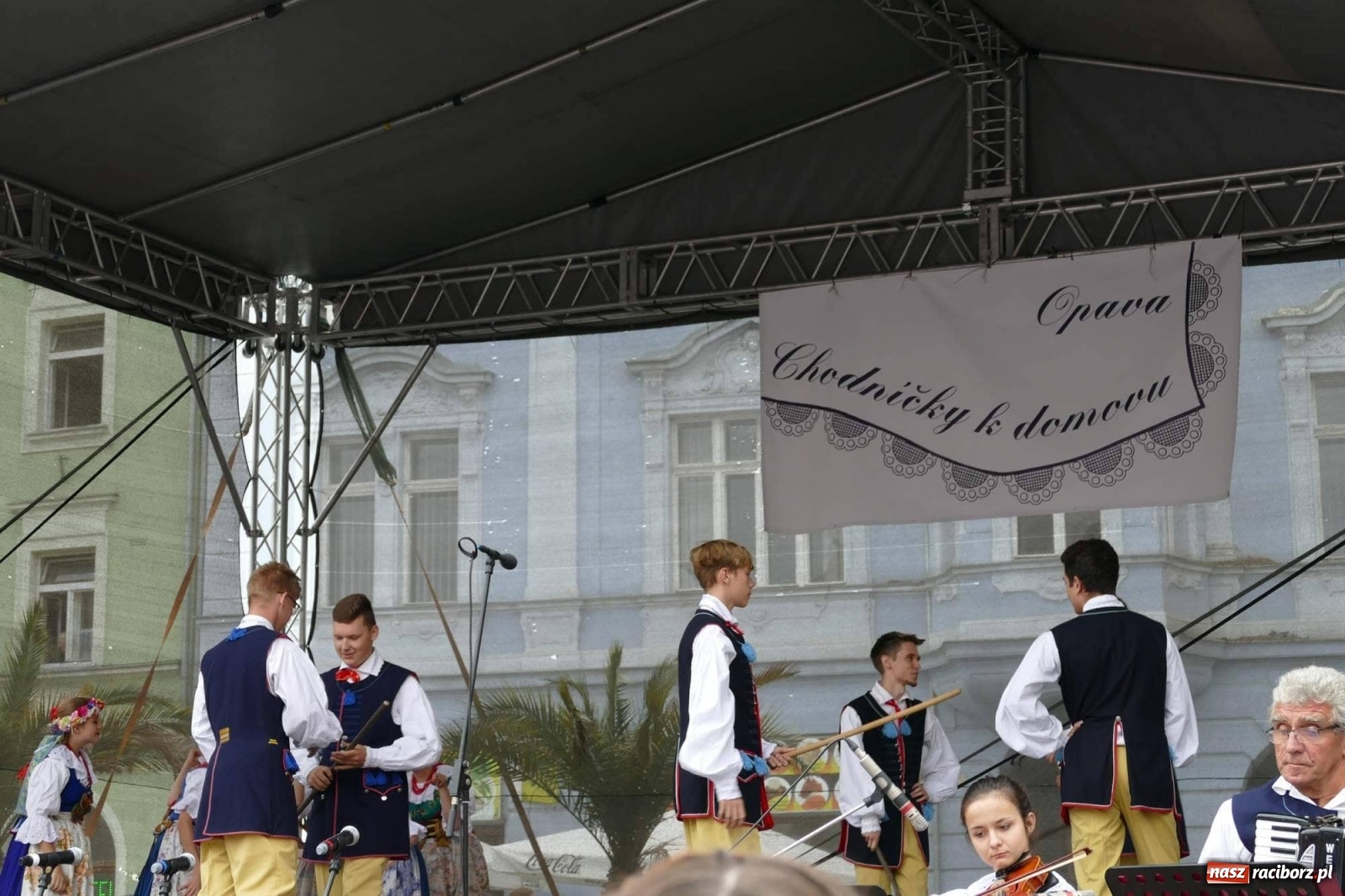 Zdjęcie w galerii na portalu naszraciborz.pl: ZPiT Strzecha. Z przytupem w nowy sezon artystyczny [FOTO] wiadomości z regionu