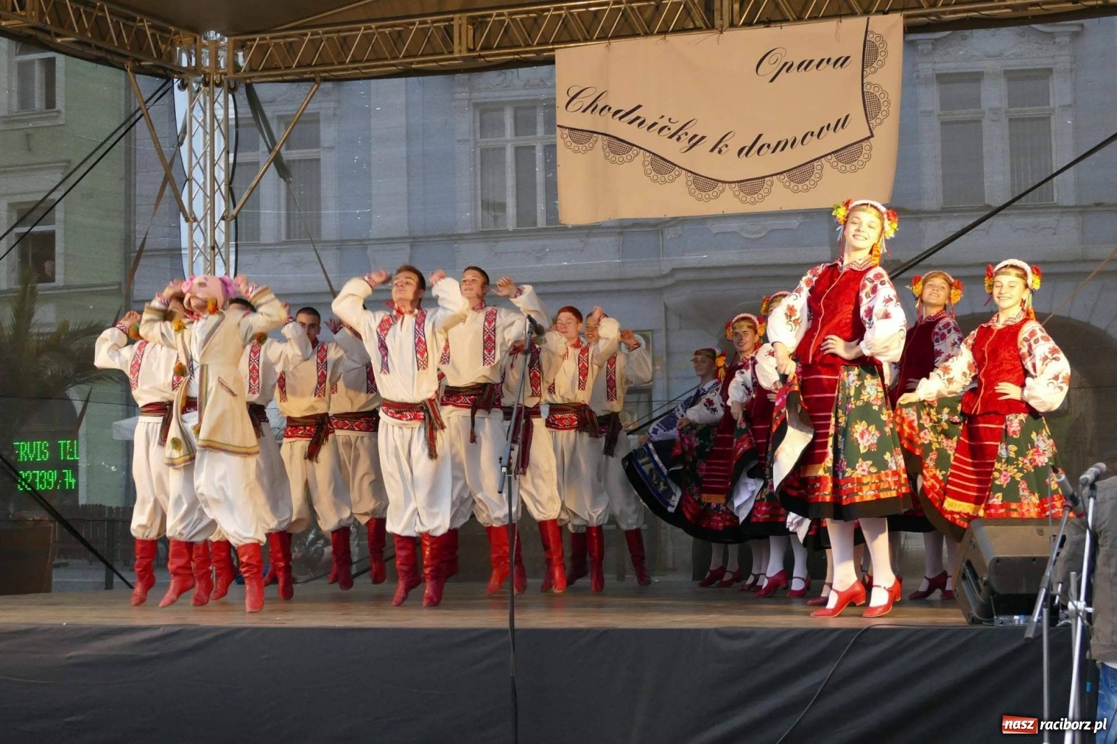 Zdjęcie w galerii na portalu naszraciborz.pl: ZPiT Strzecha. Z przytupem w nowy sezon artystyczny [FOTO] wiadomości z regionu