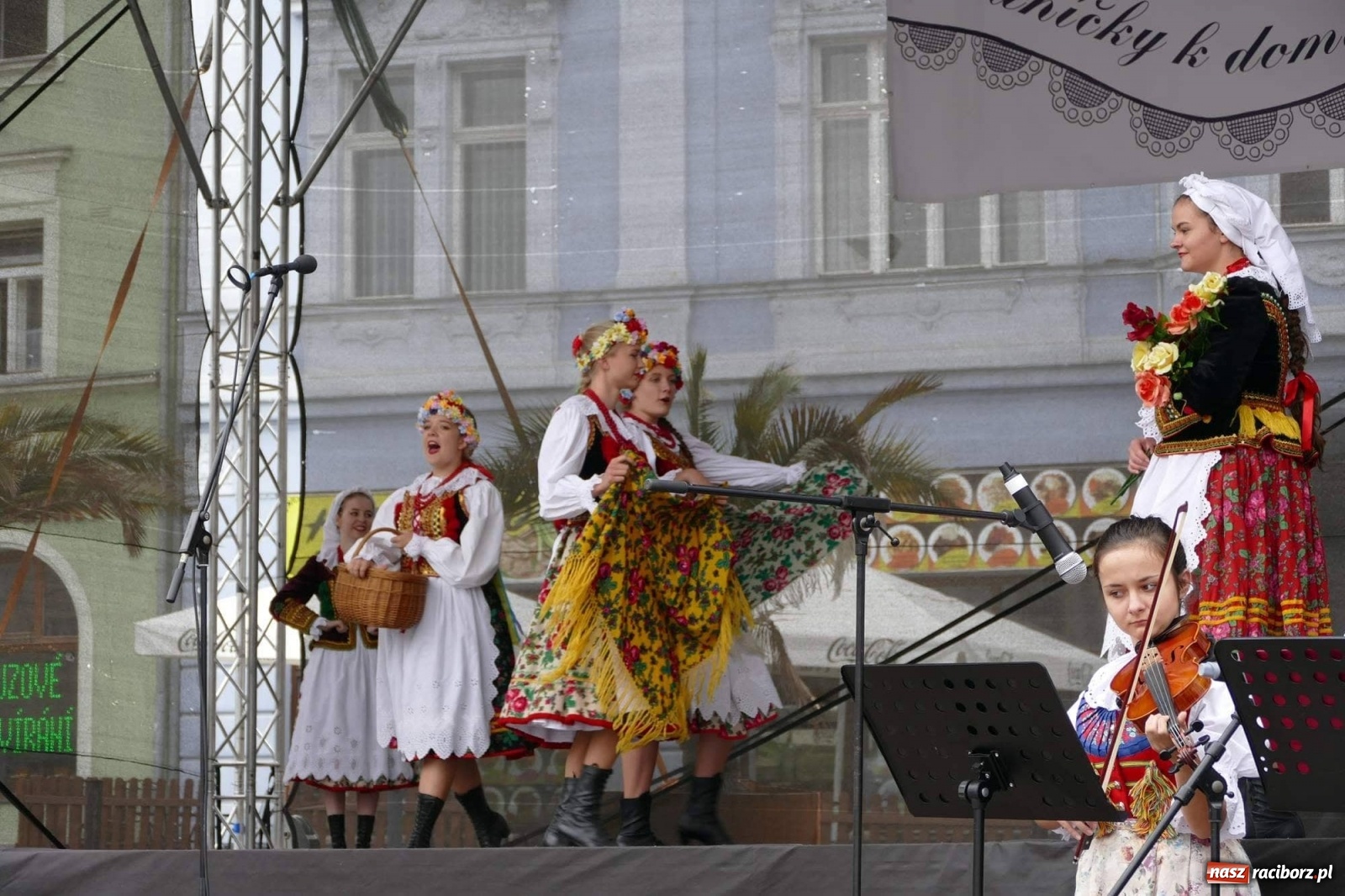 Zdjęcie w galerii na portalu naszraciborz.pl: ZPiT Strzecha. Z przytupem w nowy sezon artystyczny [FOTO] wiadomości z regionu