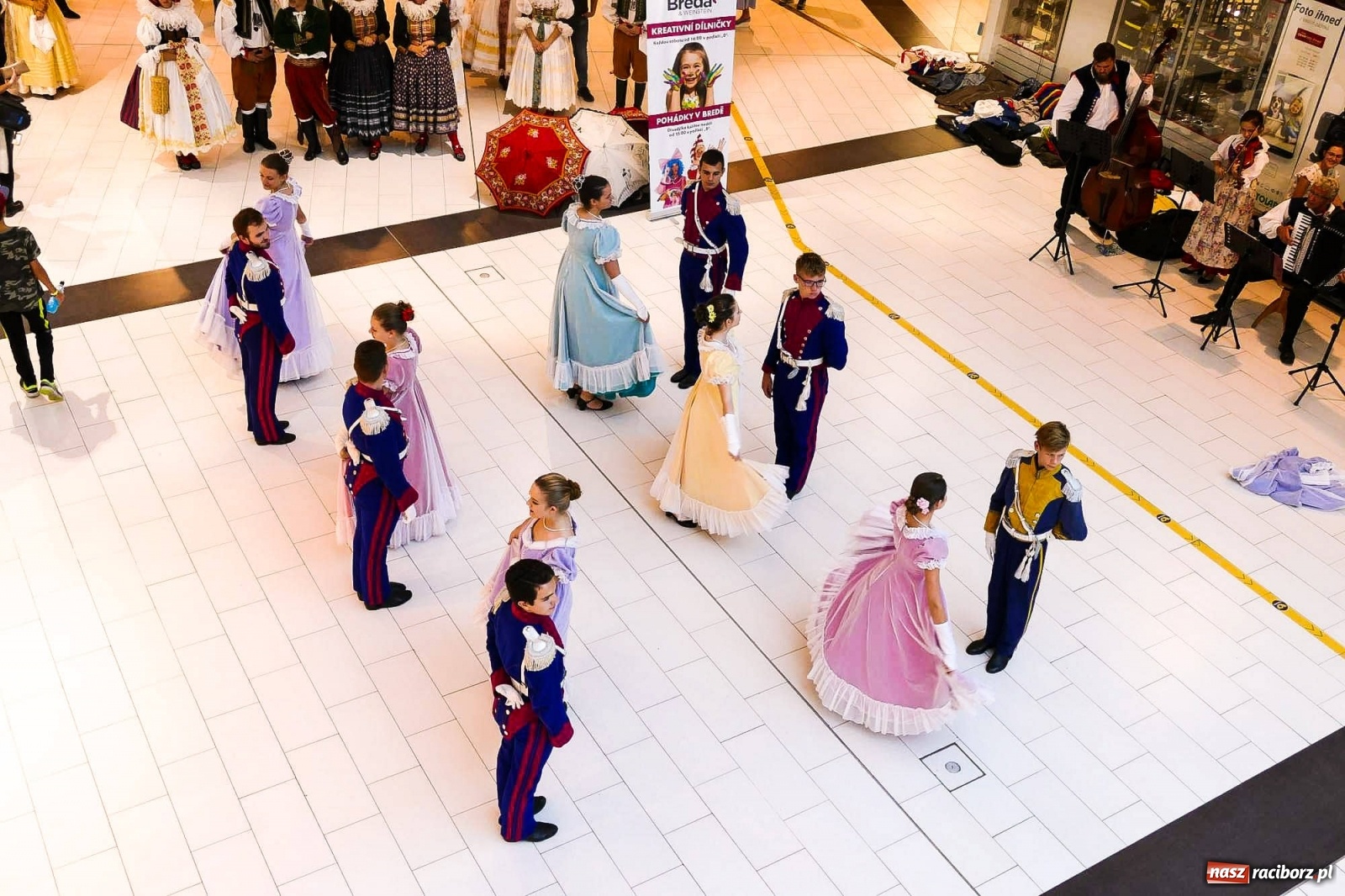 Zdjęcie w galerii na portalu naszraciborz.pl: ZPiT Strzecha. Z przytupem w nowy sezon artystyczny [FOTO] wiadomości z regionu