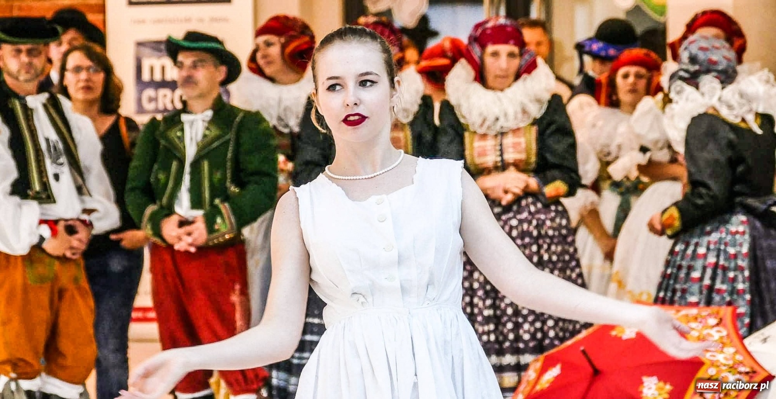 Zdjęcie w galerii na portalu naszraciborz.pl: ZPiT Strzecha. Z przytupem w nowy sezon artystyczny [FOTO] wiadomości z regionu