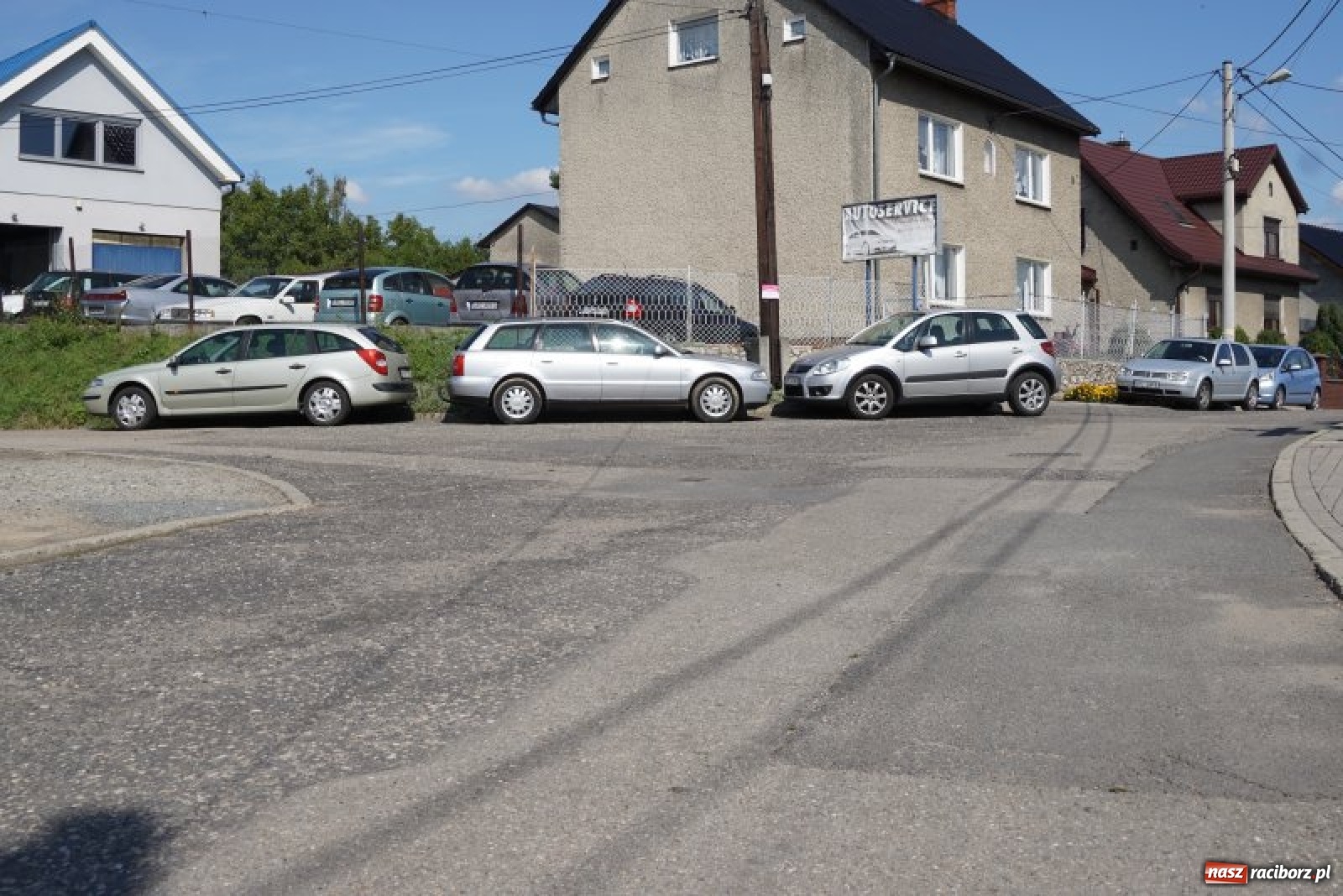 Zdjęcie w galerii na portalu naszraciborz.pl: Asfalt w miejsce betonowych płyt. Chorwacka i Bojanowska z dofinansowaniem  wiadomości z regionu