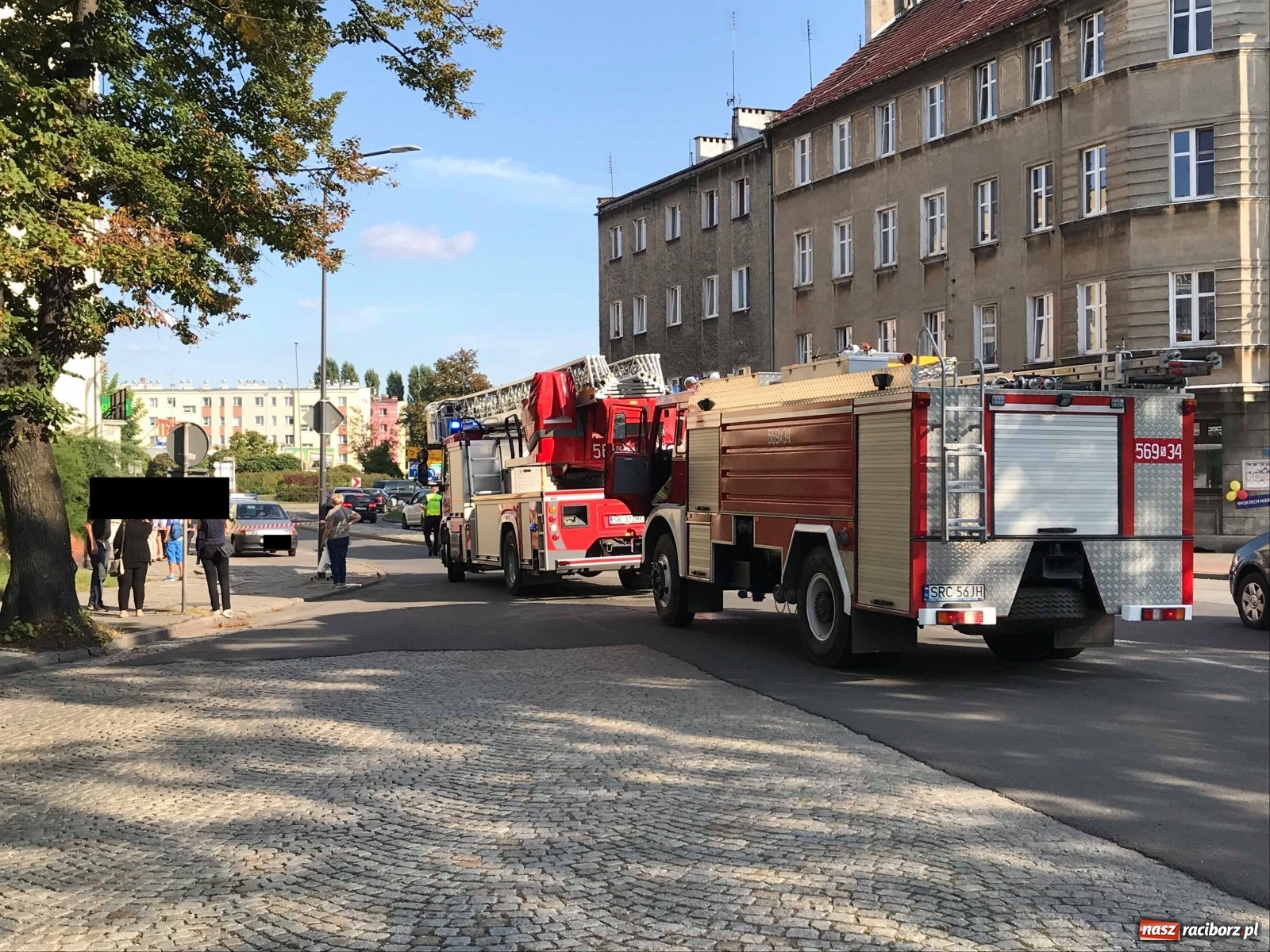 Zdjęcie w galerii na portalu naszraciborz.pl: Dwa wyjazdy pod rząd. Straż na Żorskiej i Opawskiej  wiadomości z regionu