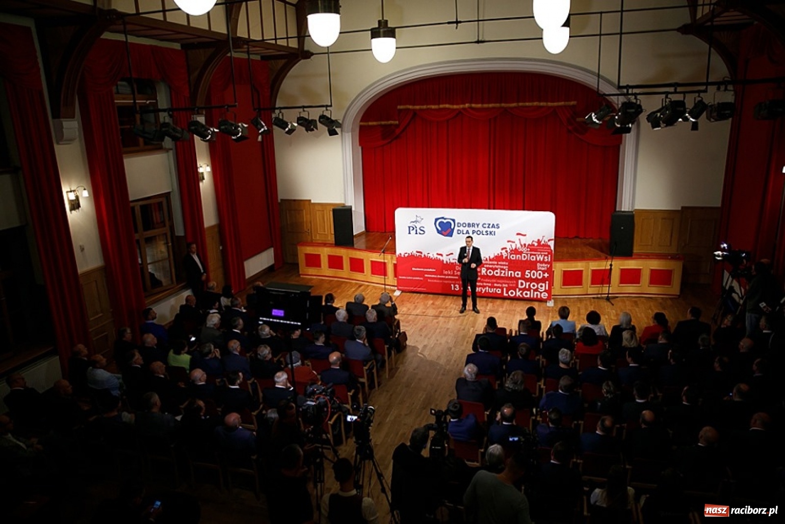 Zdjęcie w galerii na portalu naszraciborz.pl: Prezydent Raciborza w komitecie poparcia premiera Morawieckiego  wiadomości z regionu