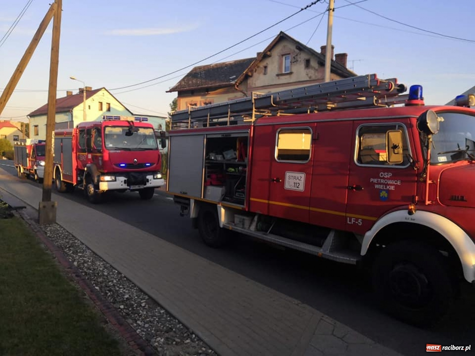 Zdjęcie w galerii na portalu naszraciborz.pl: Sporna kolizja w Pietrowicach Wielkich  wiadomości z regionu