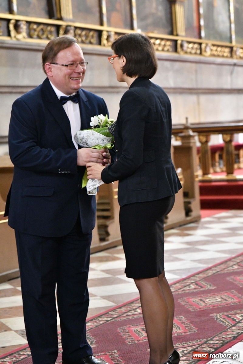 Zdjęcie w galerii na portalu naszraciborz.pl: Dni Muzyki Organowej. Arkadiusz Popławski wystąpił w kościele farnym  wiadomości z regionu
