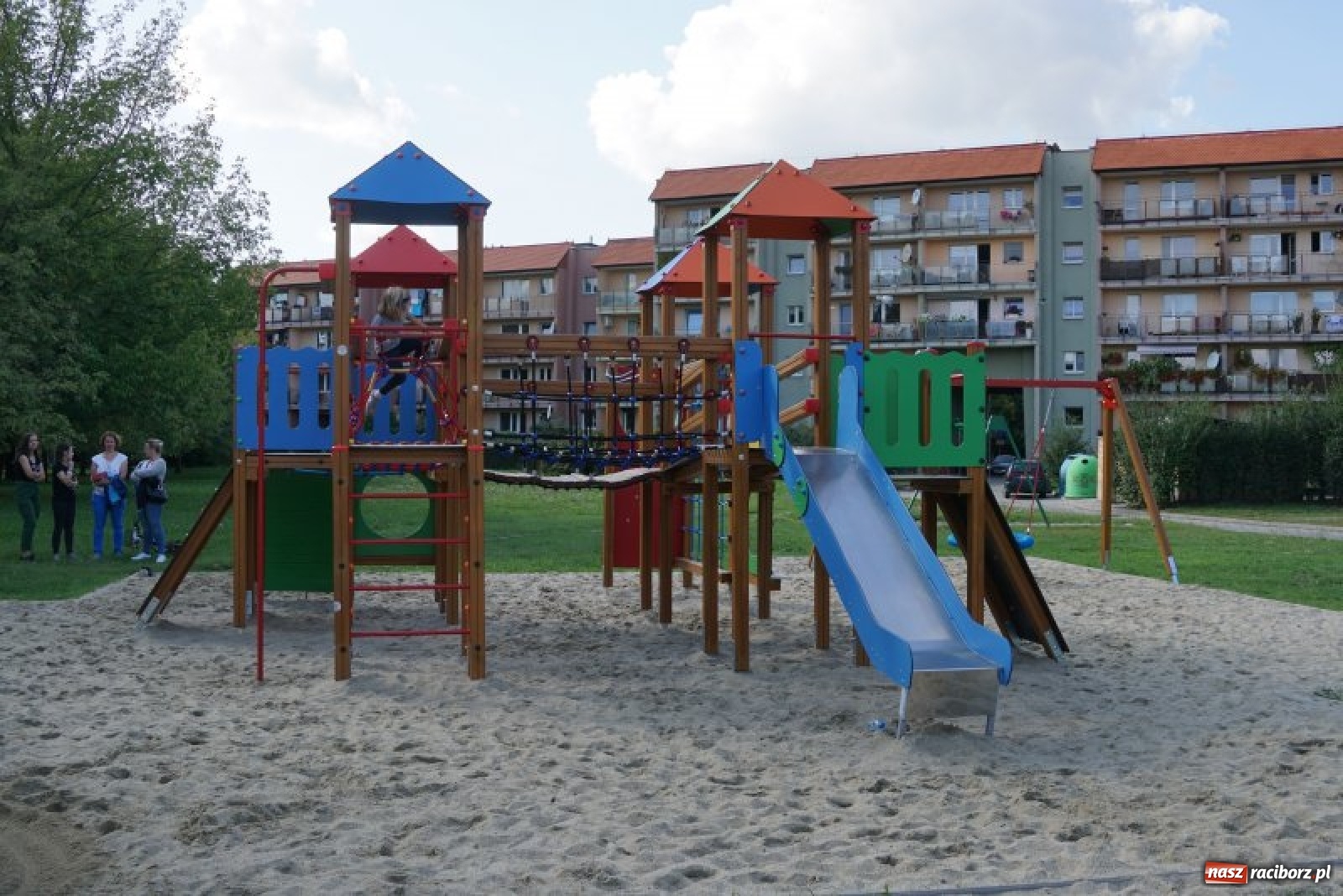 Zdjęcie w galerii na portalu naszraciborz.pl: Nowe miejsce zabaw dla najmłodszych [FOTO] wiadomości z regionu