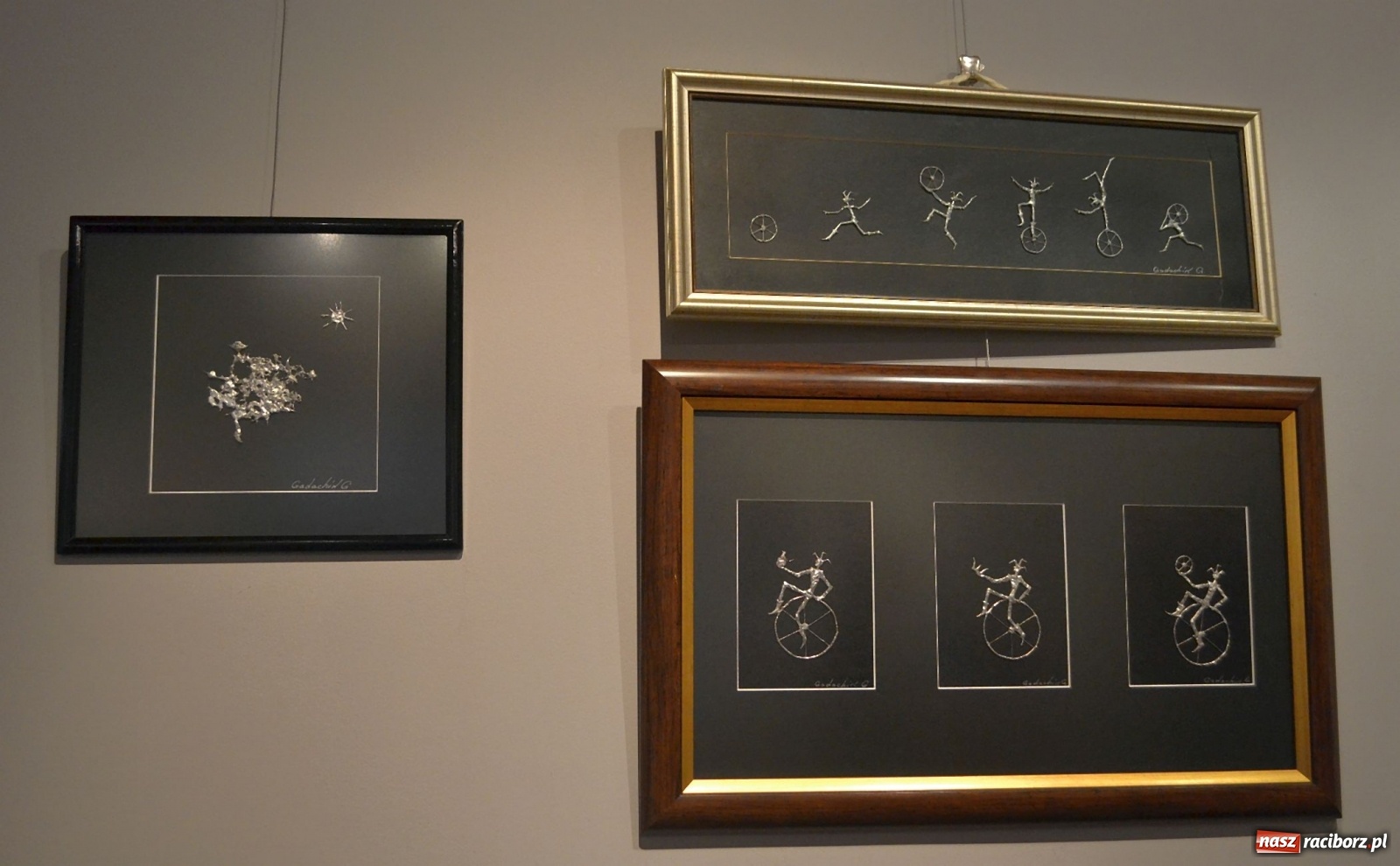 Zdjęcie w galerii na portalu naszraciborz.pl: Srebrny świat Gurgena Gadachika w Galerii OBOK wiadomości z regionu