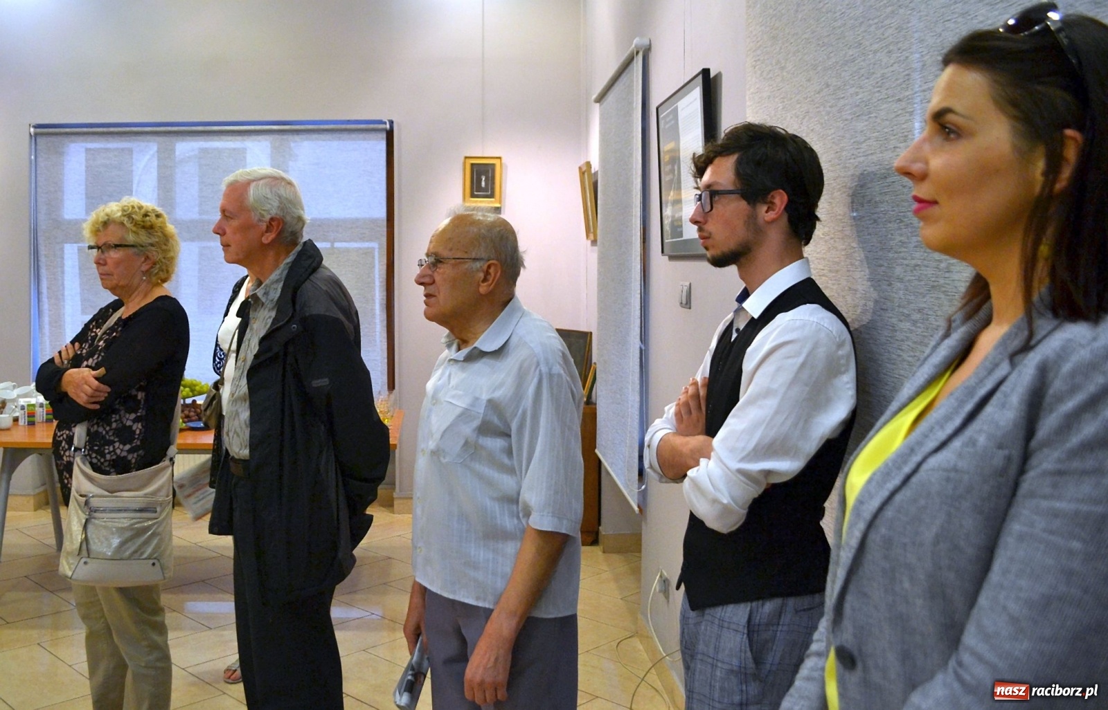 Zdjęcie w galerii na portalu naszraciborz.pl: Srebrny świat Gurgena Gadachika w Galerii OBOK wiadomości z regionu