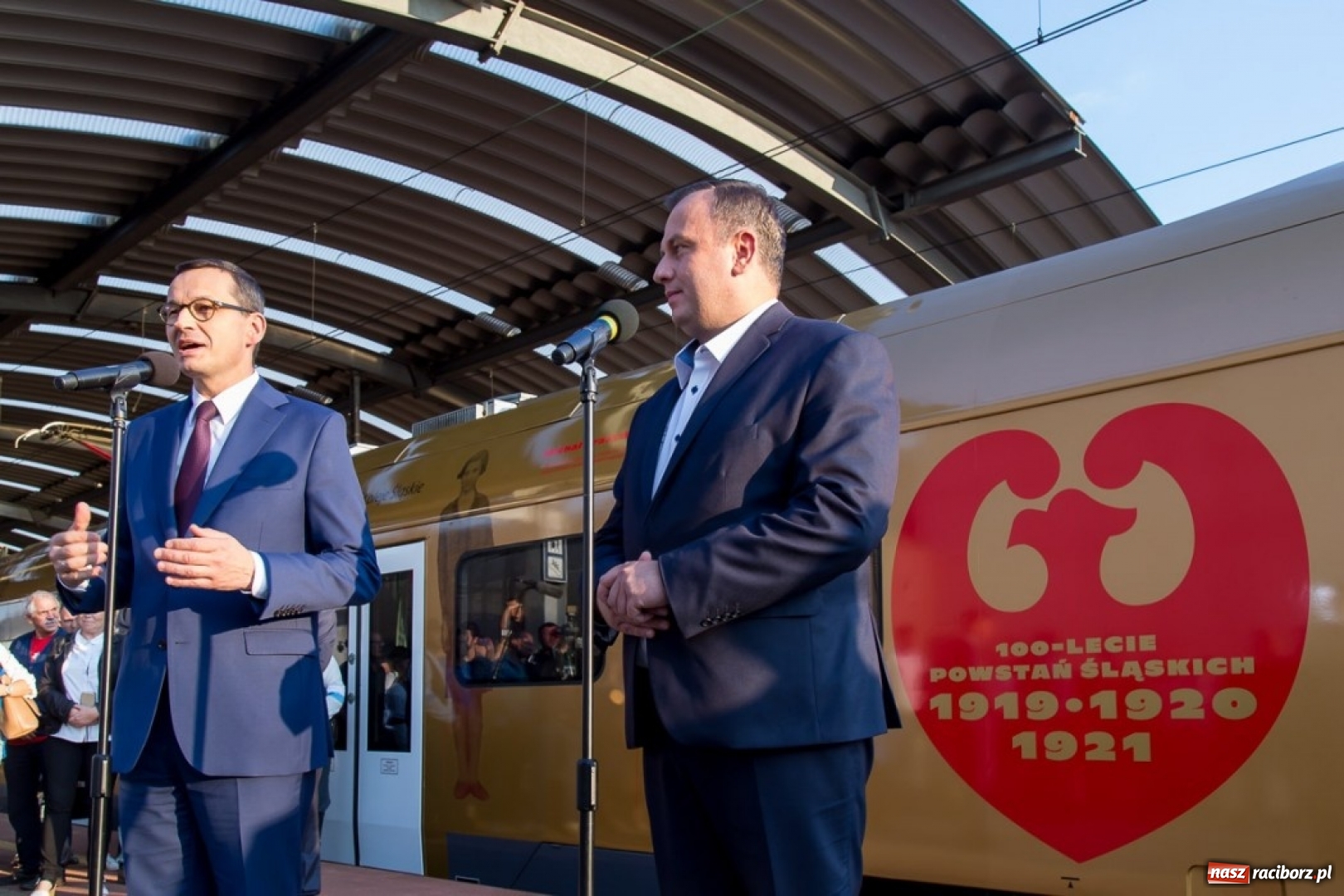 Zdjęcie w galerii na portalu naszraciborz.pl: Powstaniec Śląski wyruszył w trasę [FOTO] wiadomości z regionu