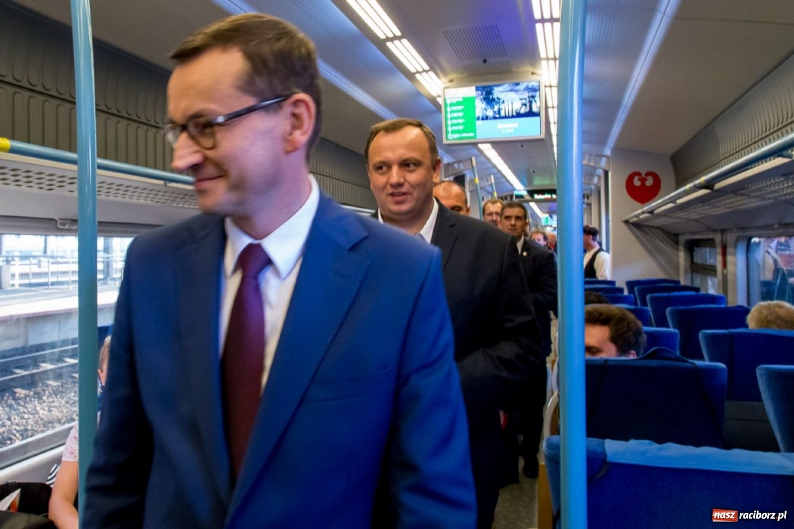 Zdjęcie w galerii na portalu naszraciborz.pl: Powstaniec Śląski wyruszył w trasę [FOTO] wiadomości z regionu