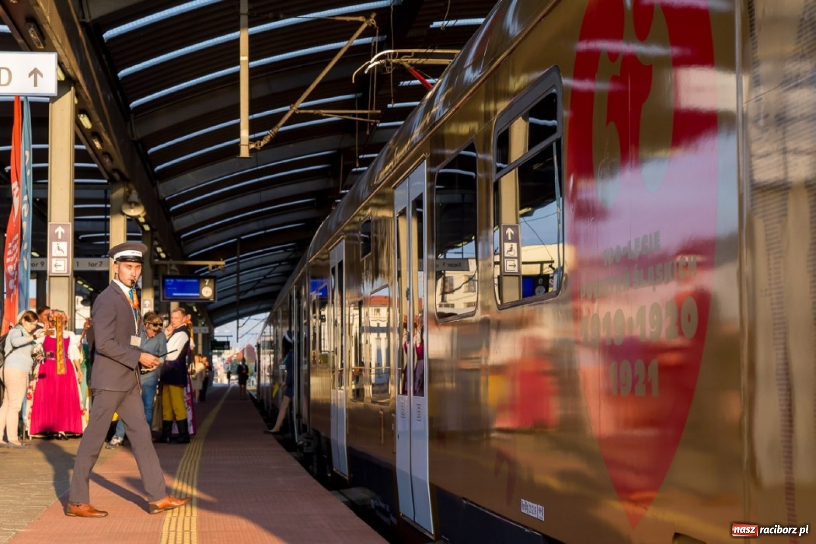 Zdjęcie w galerii na portalu naszraciborz.pl: Powstaniec Śląski wyruszył w trasę [FOTO] wiadomości z regionu