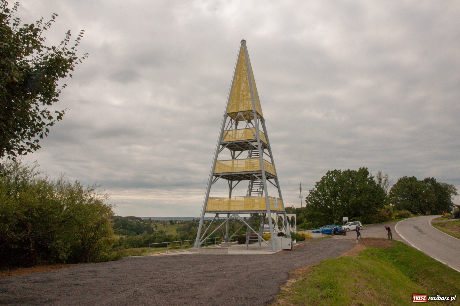 Zdjęcie w galerii na portalu naszraciborz.pl: Wieża widokowa w Pogrzebieniu już otwarta. Zobaczcie, co z niej widać [FOTO]  wiadomości z regionu