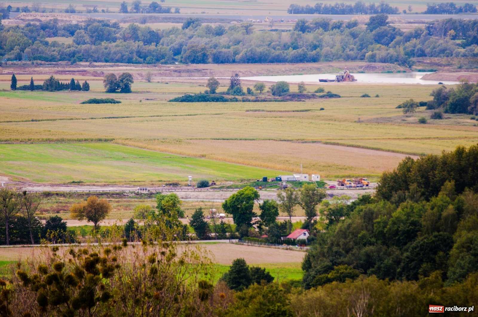 Zdjęcie w galerii na portalu naszraciborz.pl: Wieża widokowa w Pogrzebieniu już otwarta. Zobaczcie, co z niej widać [FOTO]  wiadomości z regionu