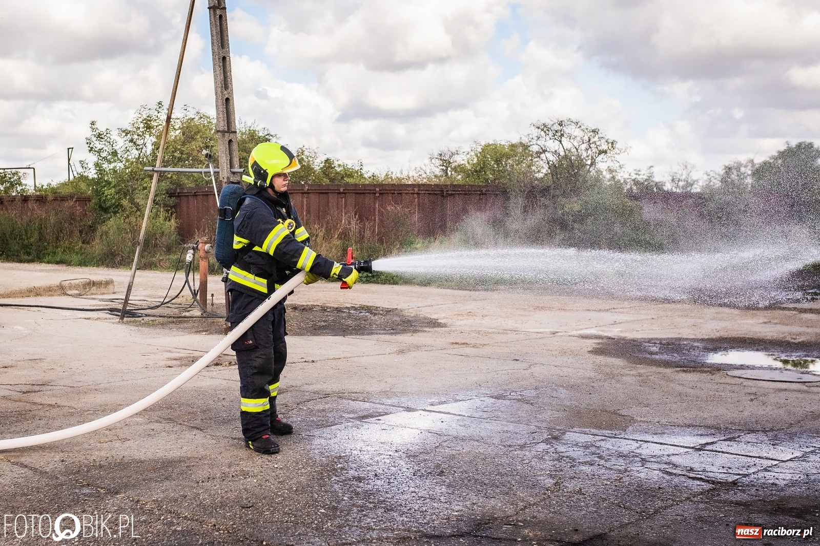 Zdjęcie w galerii na portalu naszraciborz.pl: Seria pożarów w Krzanowicach [FOTO i WIDEO]  wiadomości z regionu