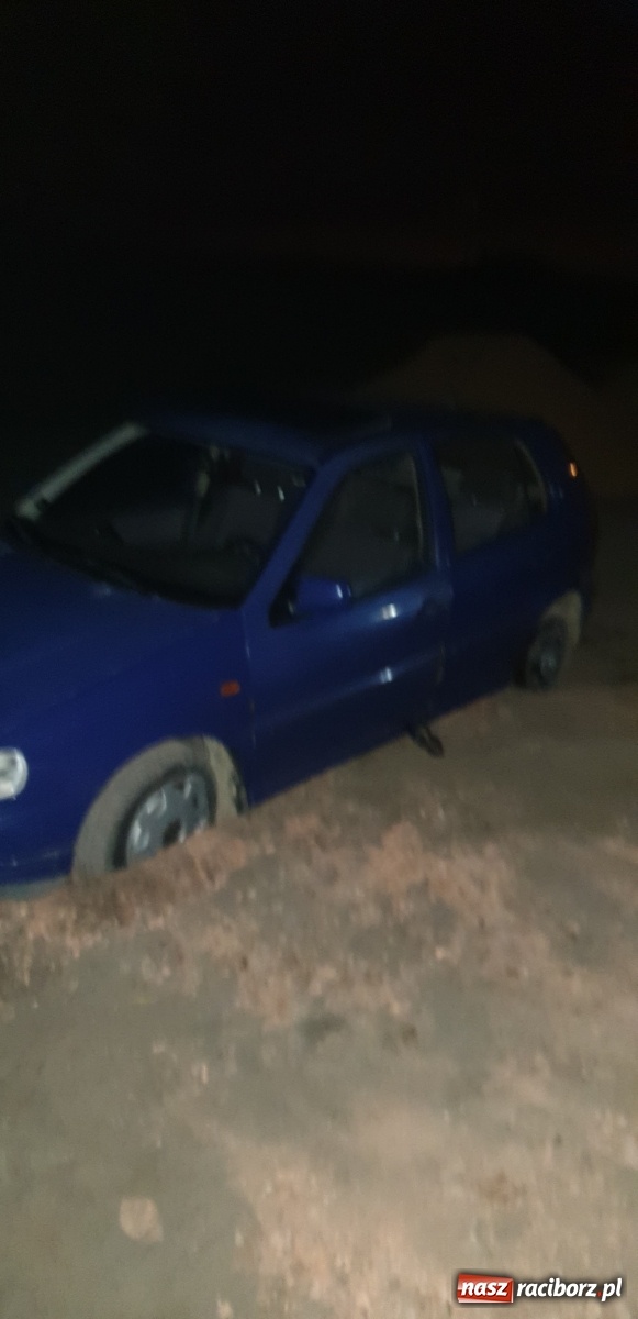 Zdjęcie w galerii na portalu naszraciborz.pl: Nocny pościg na Ostrogu. Sceny jak z filmu kryminalnego [FOTO]  wiadomości z regionu