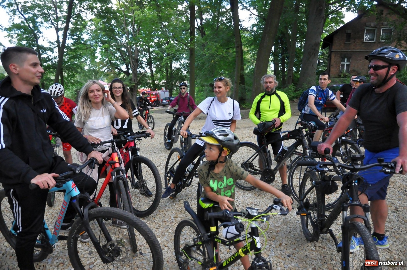 Zdjęcie w galerii na portalu naszraciborz.pl: Wielka rekonstrukcja walki o pałac w Rzuchowie wiadomości z regionu