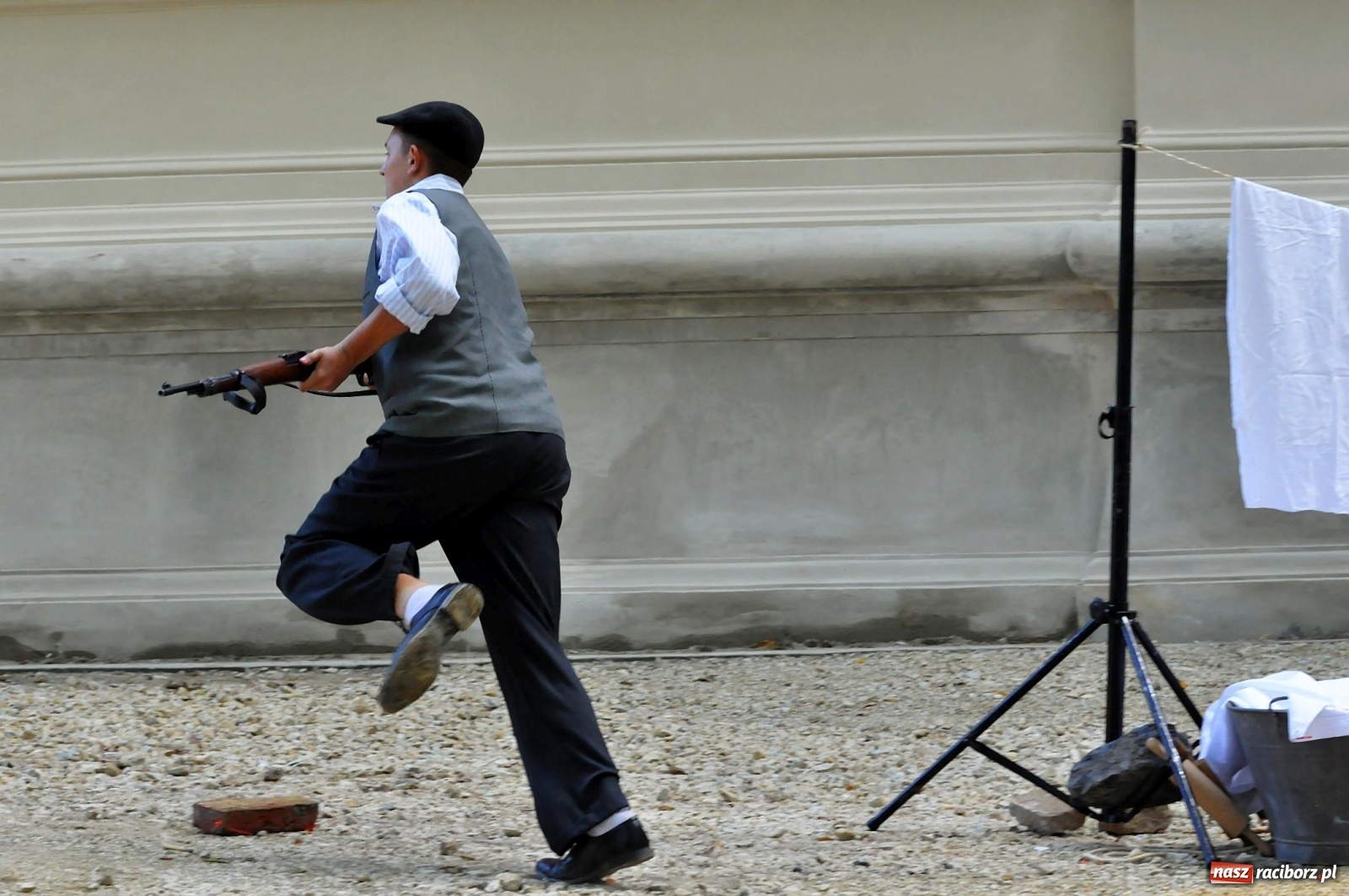 Zdjęcie w galerii na portalu naszraciborz.pl: Wielka rekonstrukcja walki o pałac w Rzuchowie wiadomości z regionu