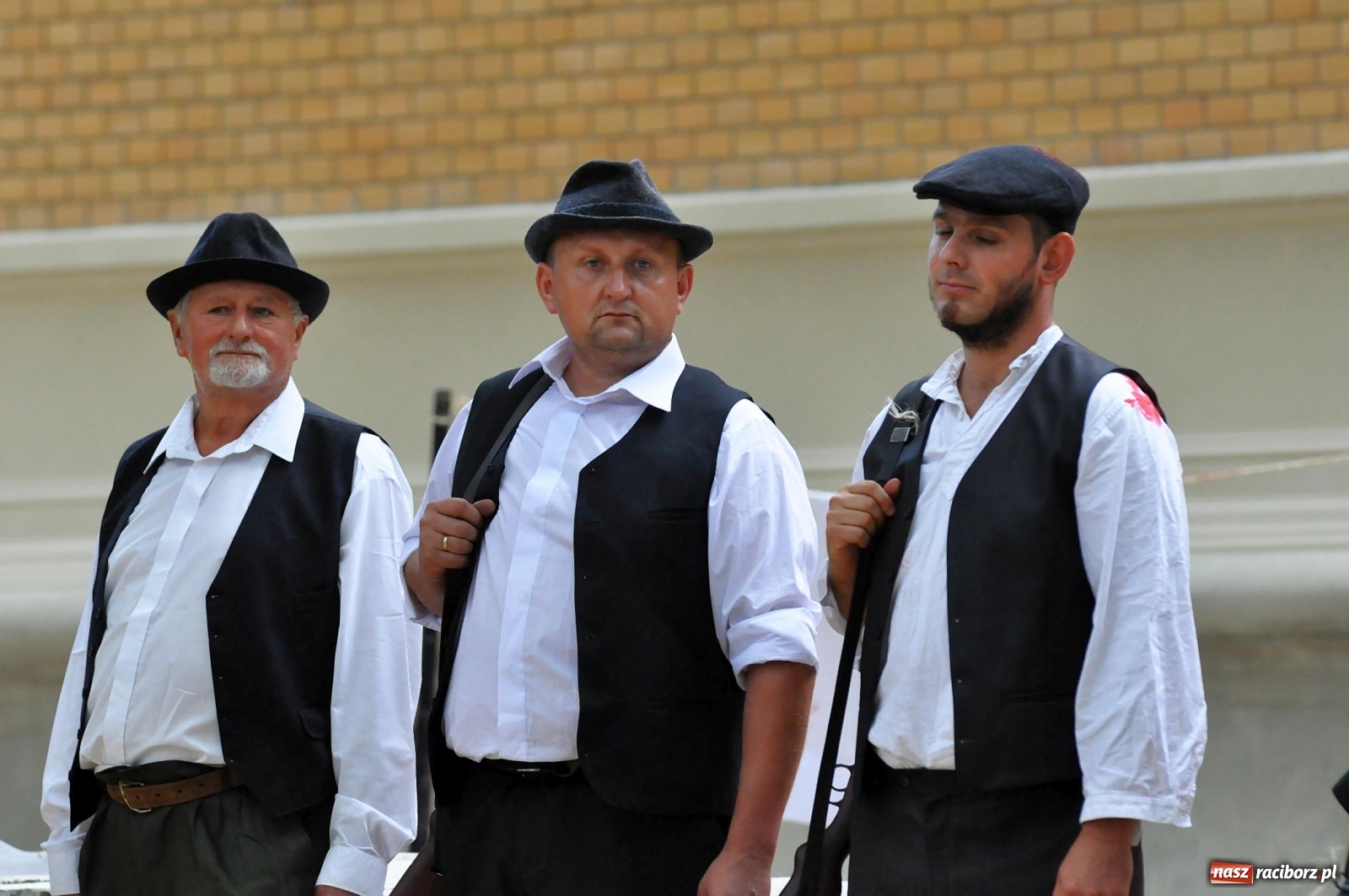 Zdjęcie w galerii na portalu naszraciborz.pl: Wielka rekonstrukcja walki o pałac w Rzuchowie wiadomości z regionu