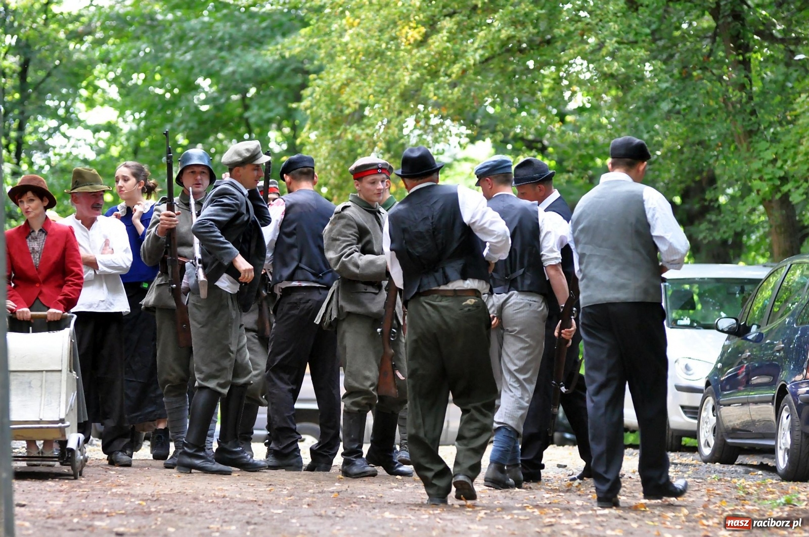 Zdjęcie w galerii na portalu naszraciborz.pl: Wielka rekonstrukcja walki o pałac w Rzuchowie wiadomości z regionu