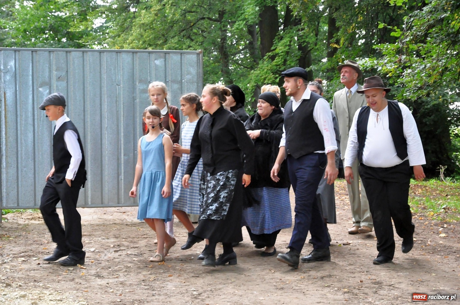 Zdjęcie w galerii na portalu naszraciborz.pl: Wielka rekonstrukcja walki o pałac w Rzuchowie wiadomości z regionu