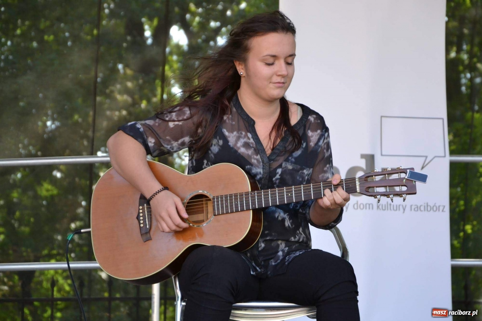 Zdjęcie w galerii na portalu naszraciborz.pl: Młodzież z MDK wystąpiła na zamku [FOTO]  wiadomości z regionu