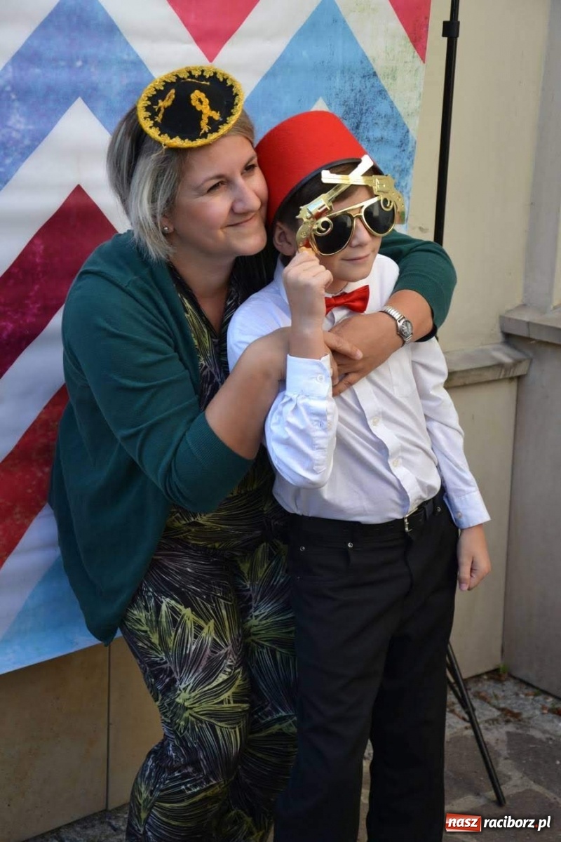 Zdjęcie w galerii na portalu naszraciborz.pl: Młodzież z MDK wystąpiła na zamku [FOTO]  wiadomości z regionu