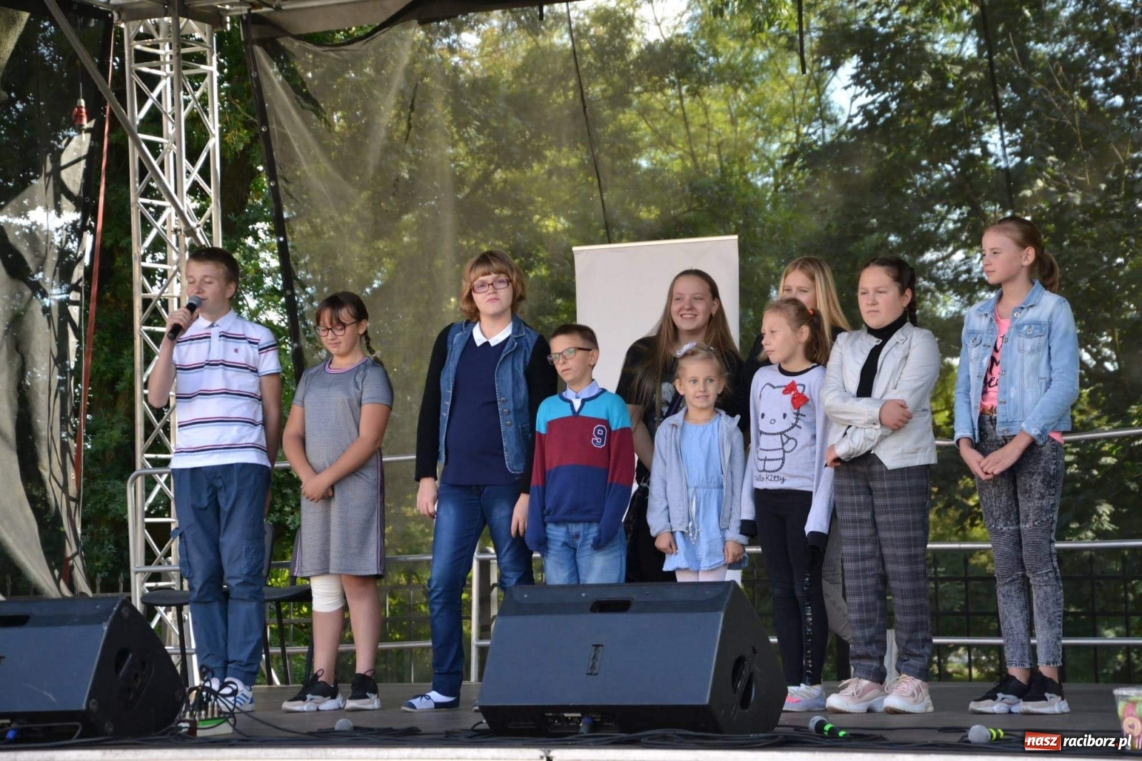 Zdjęcie w galerii na portalu naszraciborz.pl: Młodzież z MDK wystąpiła na zamku [FOTO]  wiadomości z regionu
