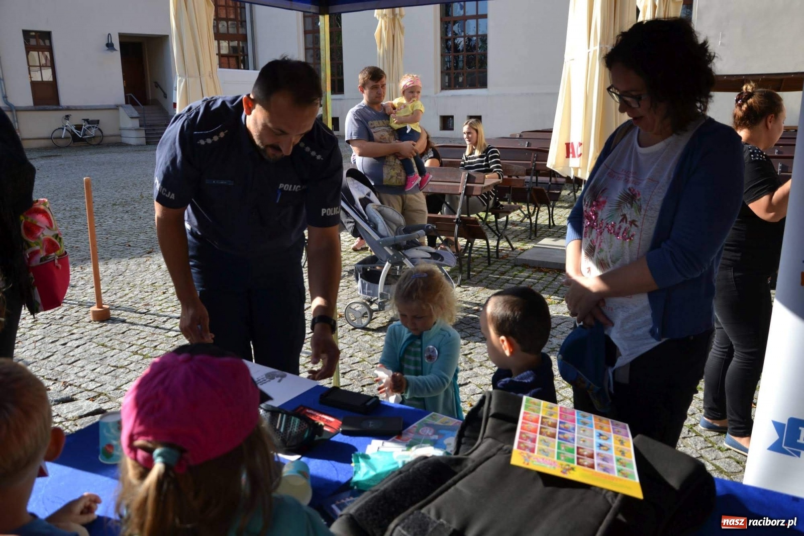 Zdjęcie w galerii na portalu naszraciborz.pl: Młodzież z MDK wystąpiła na zamku [FOTO]  wiadomości z regionu